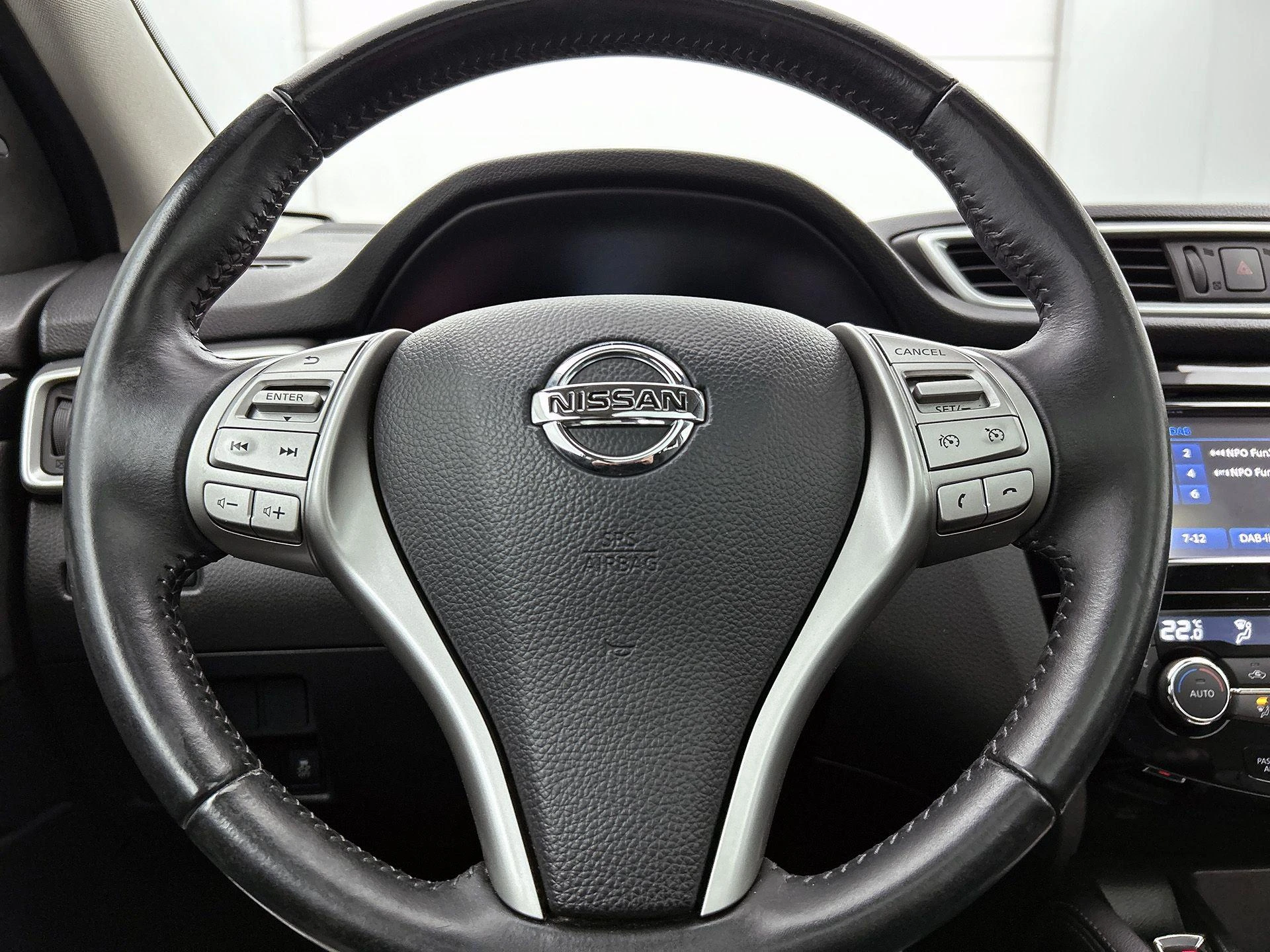 Nissan-QASHQAI-image-32