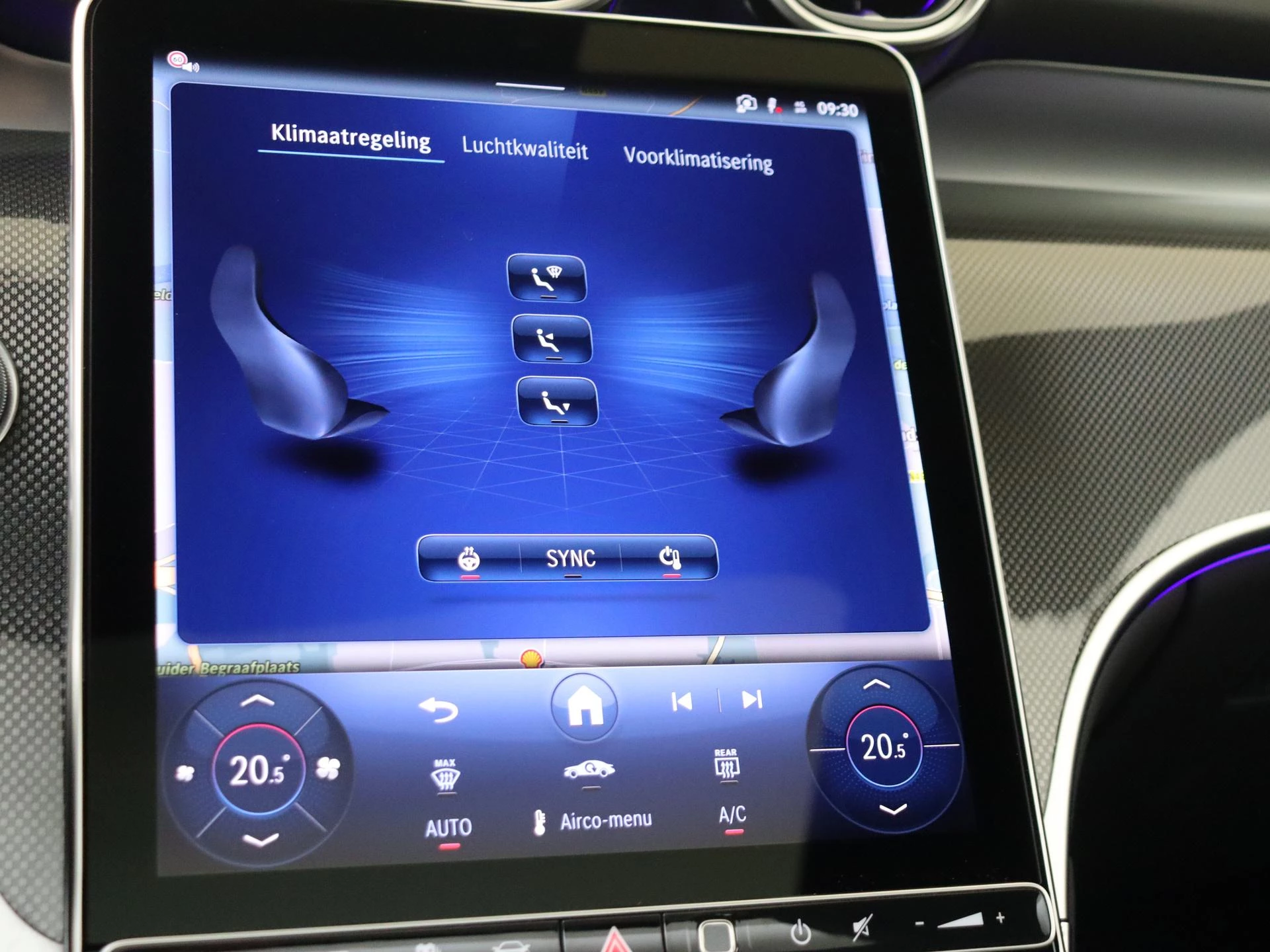 Mercedes-Benz-GLC-image-16