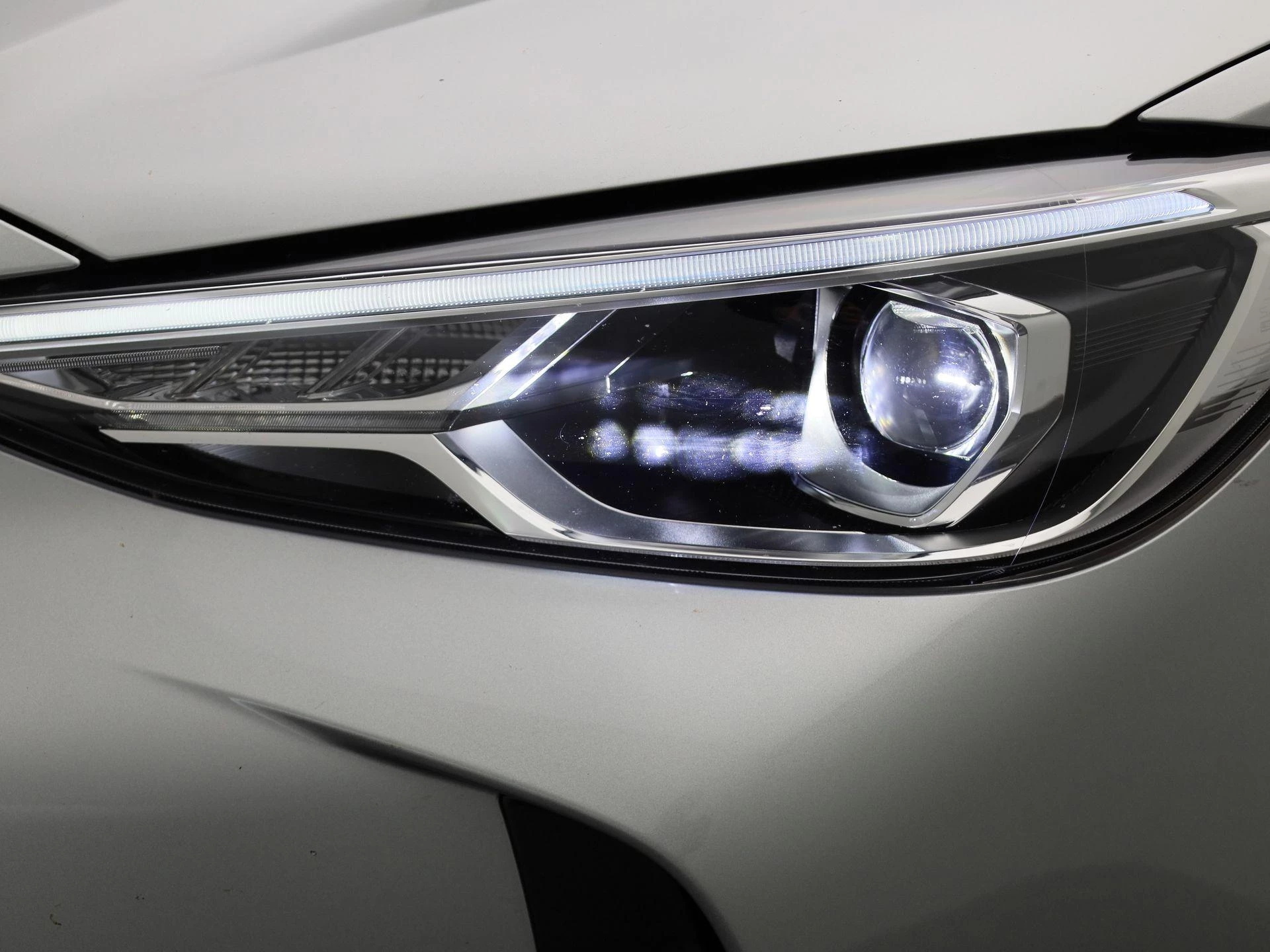 MG-ZS-image-13
