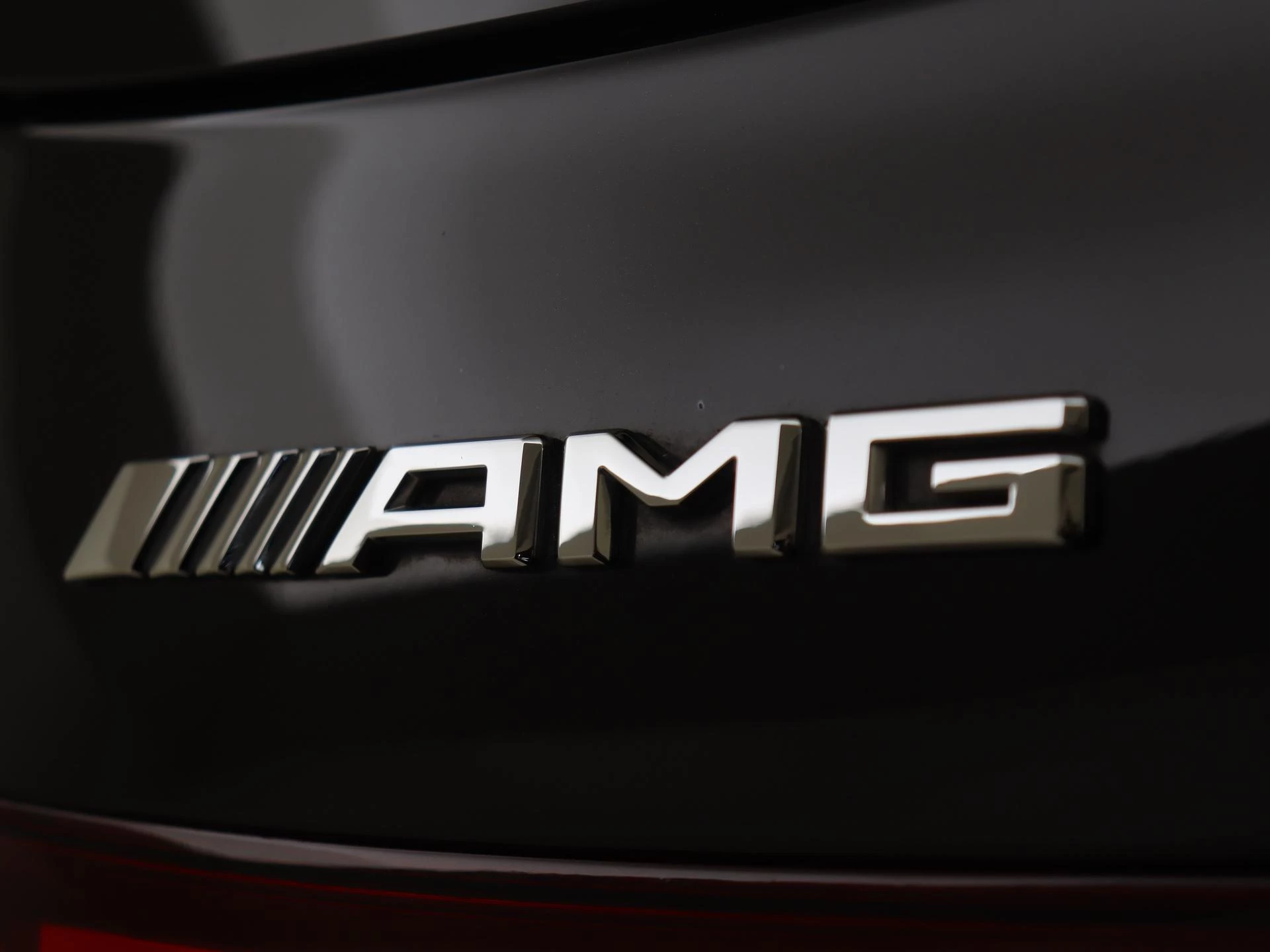 Mercedes-Benz-GLE-image-45