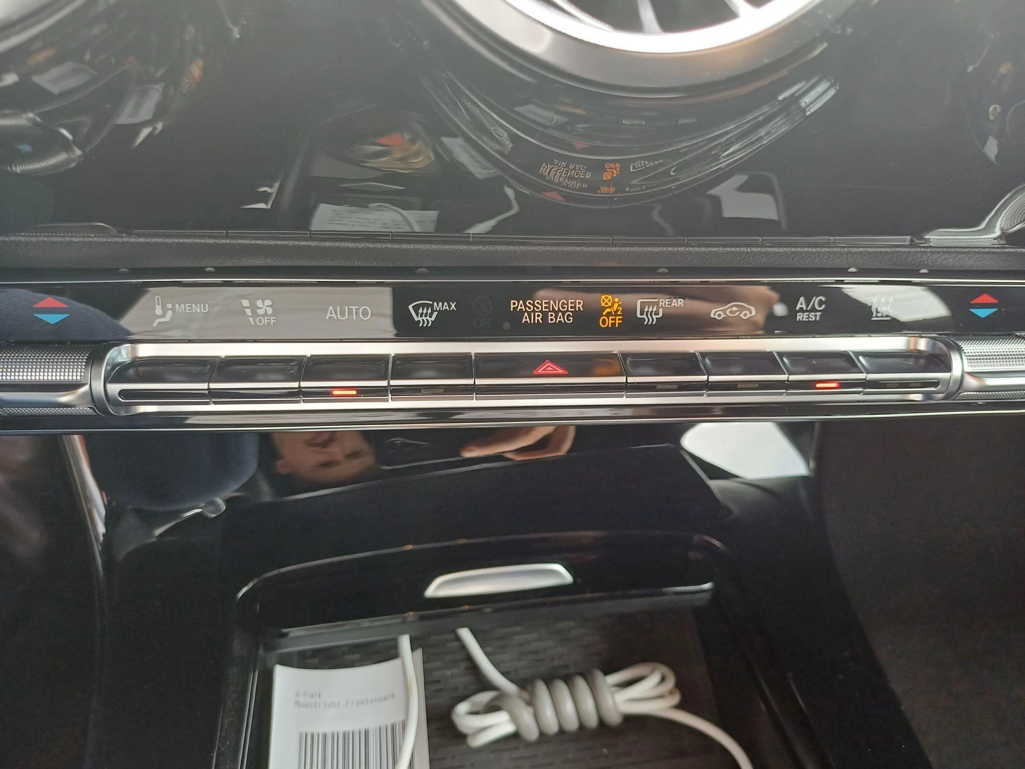 Mercedes-Benz-CLA-image-20