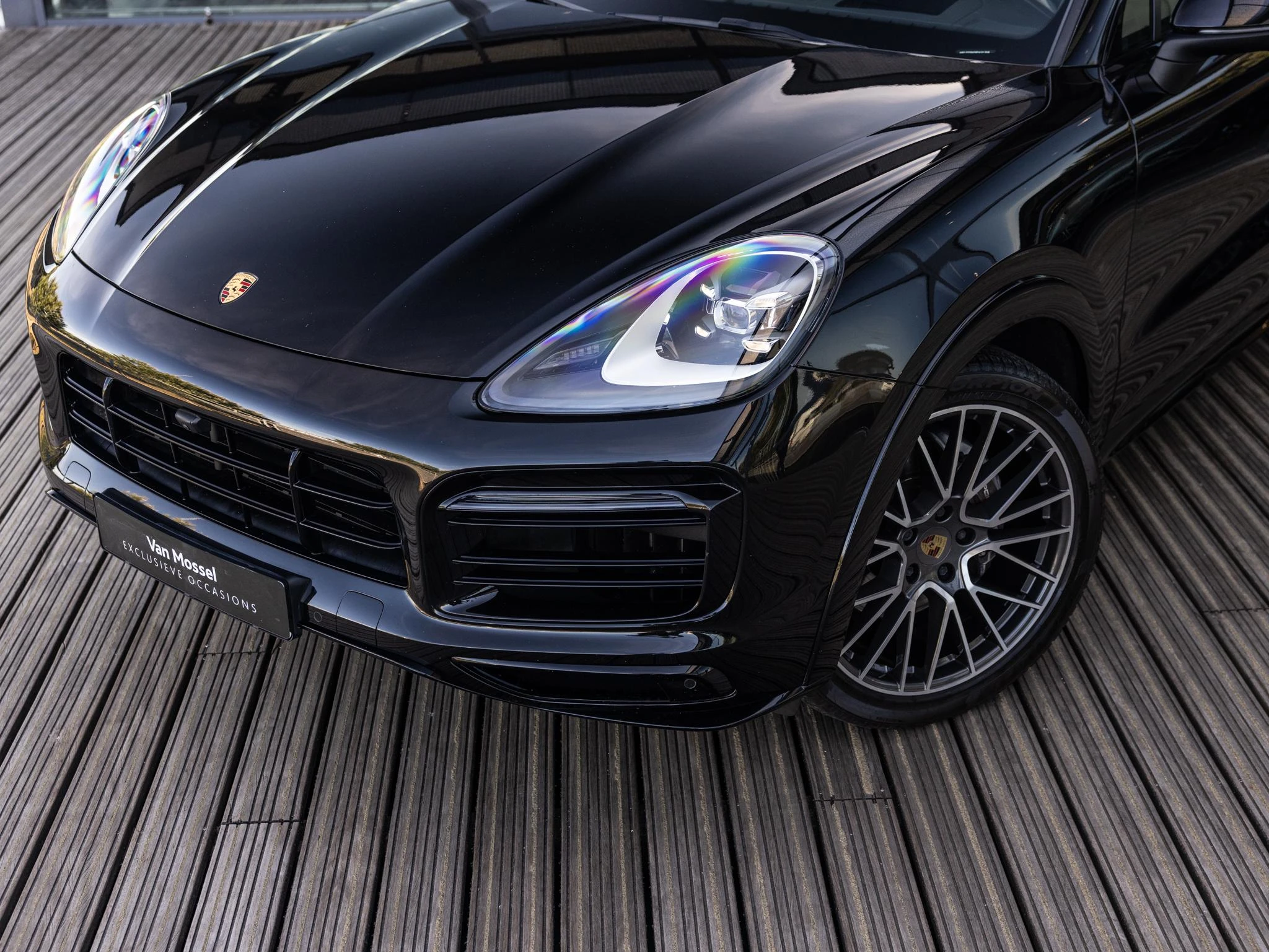 Porsche-Cayenne-image-25