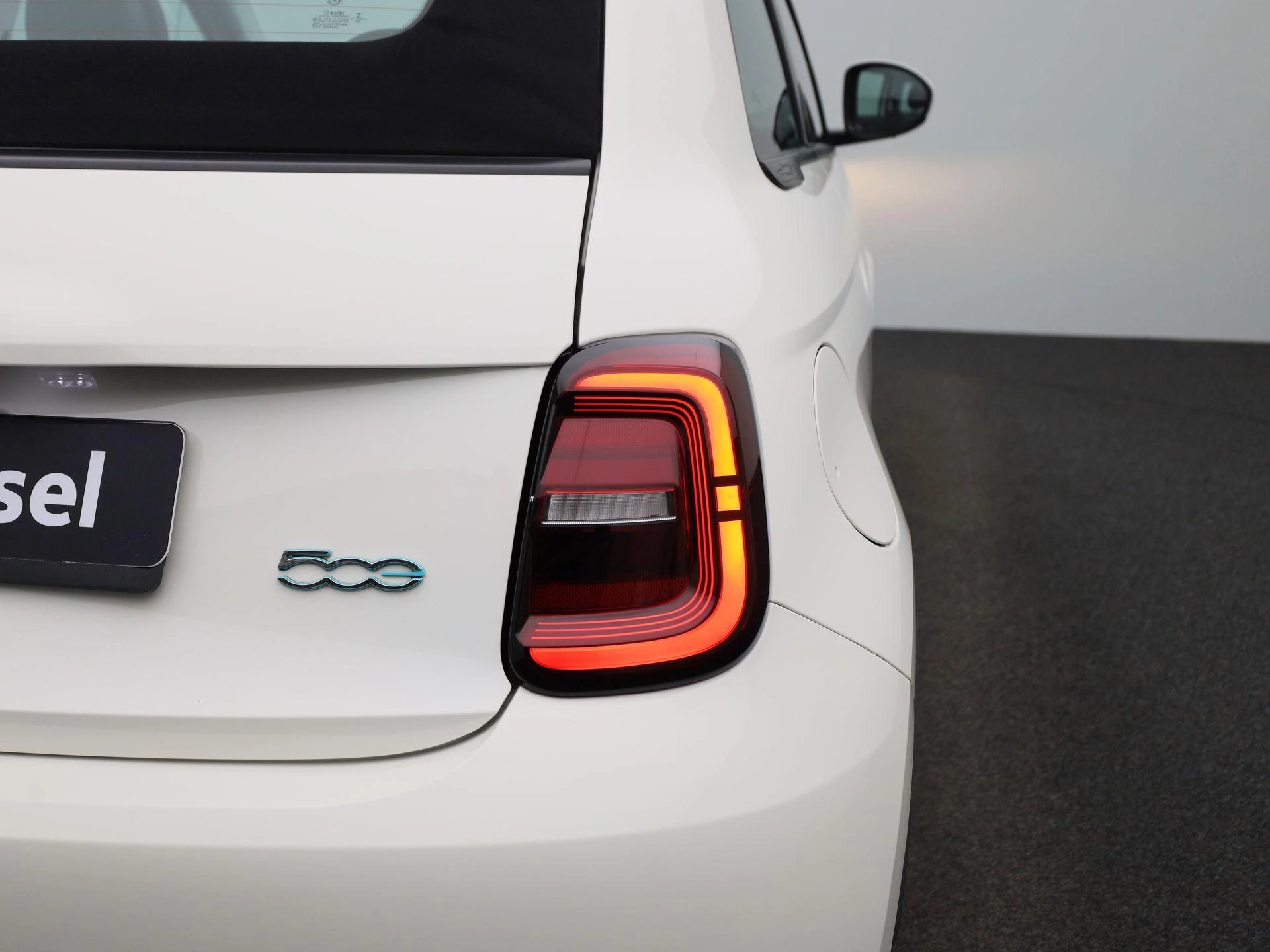 Fiat-500C-image-34