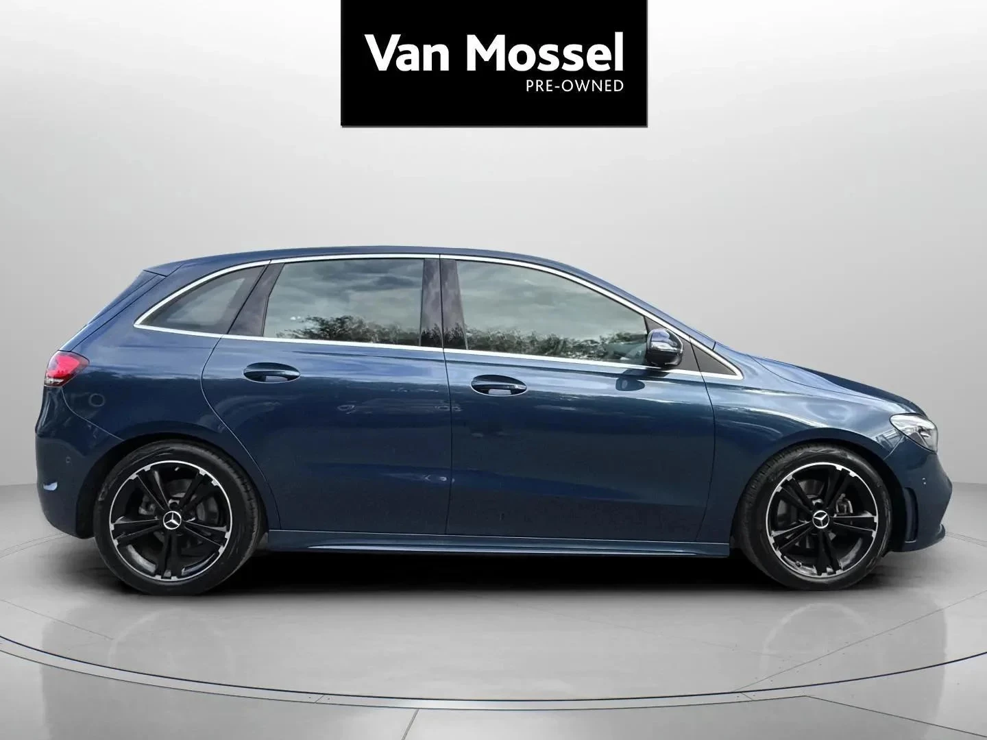 Mercedes-Benz-B-Klasse-image-3