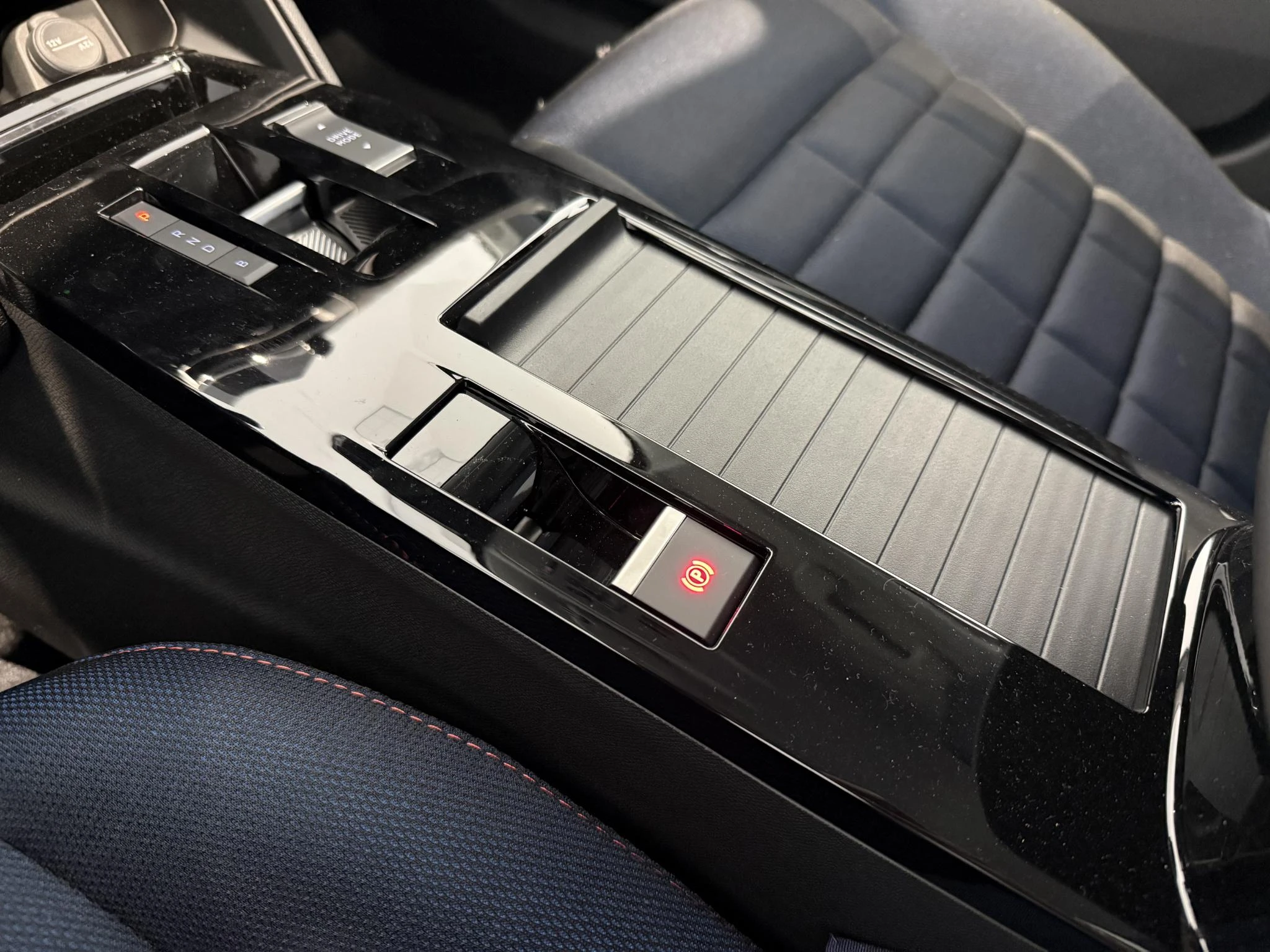 Citroën-ë-C4-image-16