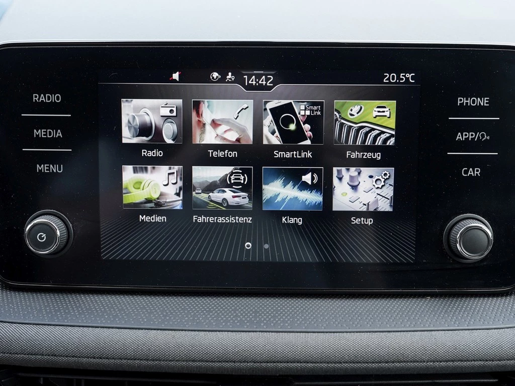 Škoda Fabia 1,0 Ambition Tour,Klima,LED,Sitzheizung ALU,Park Pilot hinten