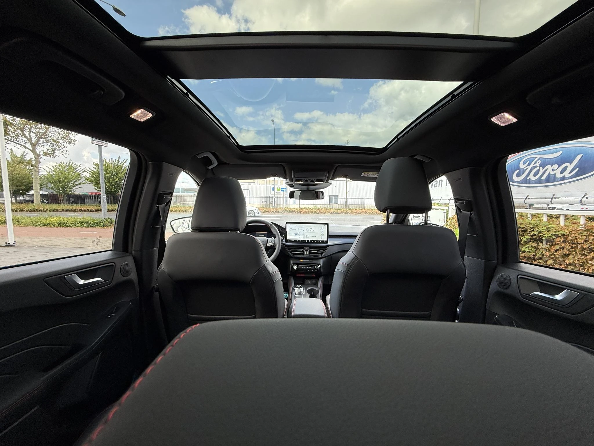 Ford-Kuga-image-11