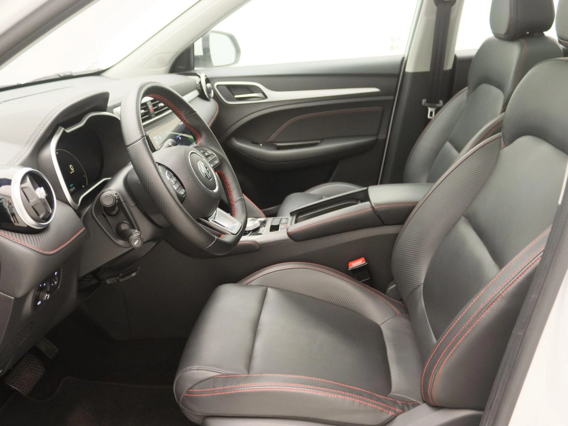 MG-ZS EV-image-9