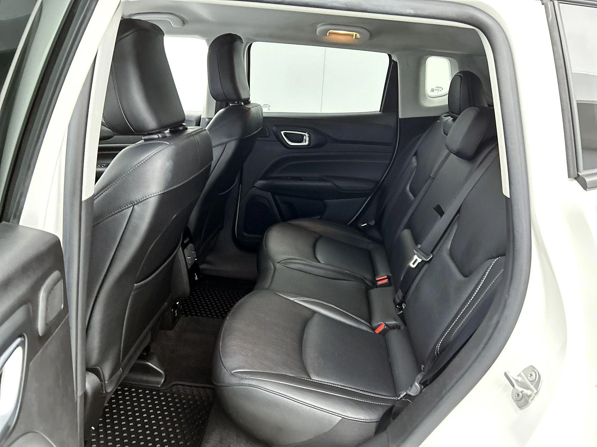 Jeep-Compass-image-26
