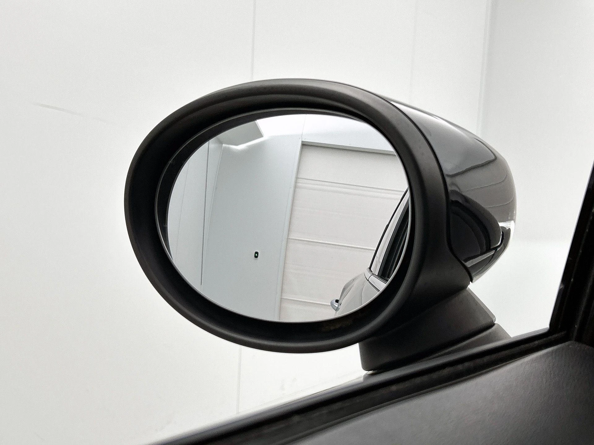 MINI-Countryman-image-18