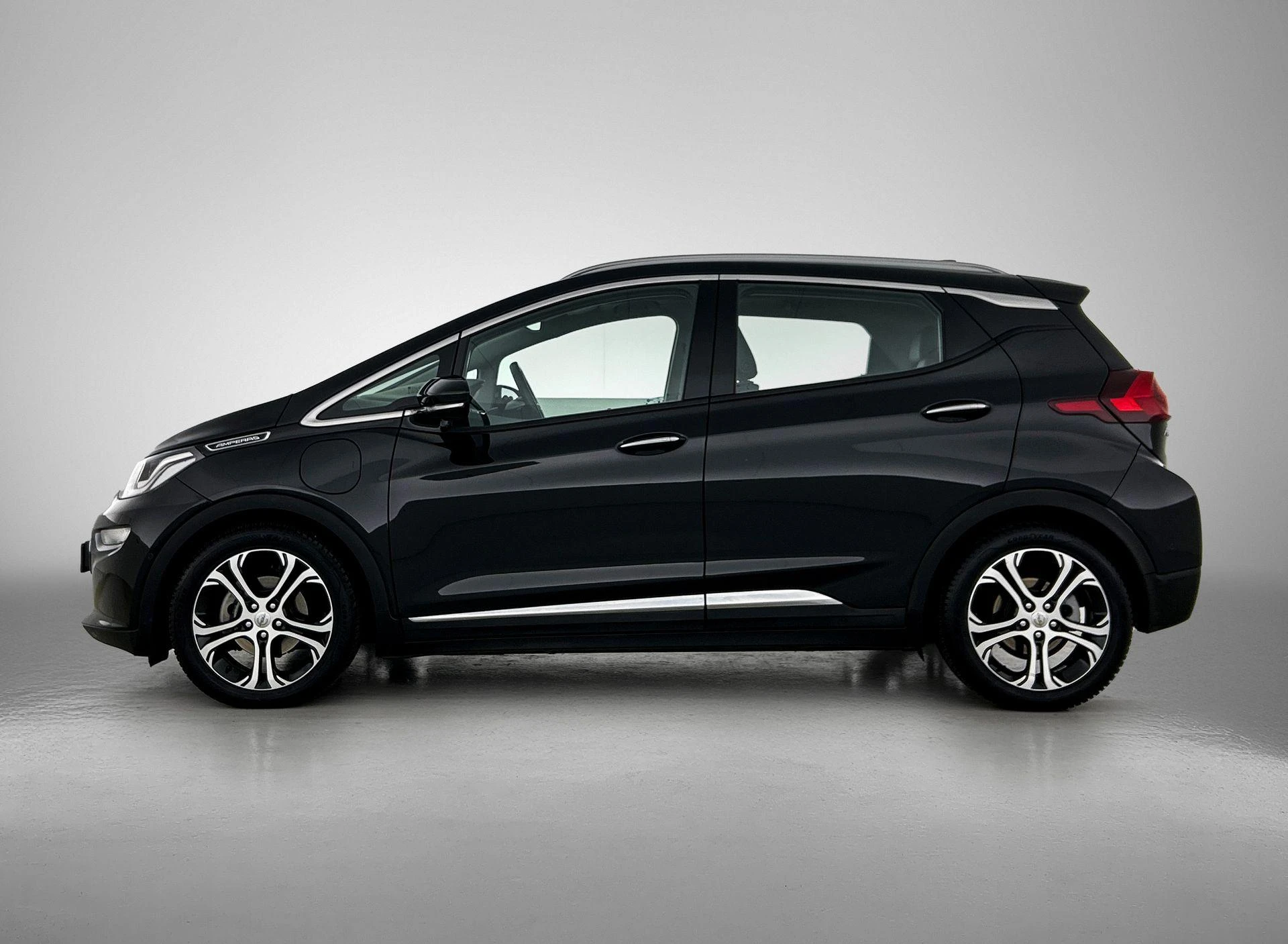 Opel-Ampera-e-image-1