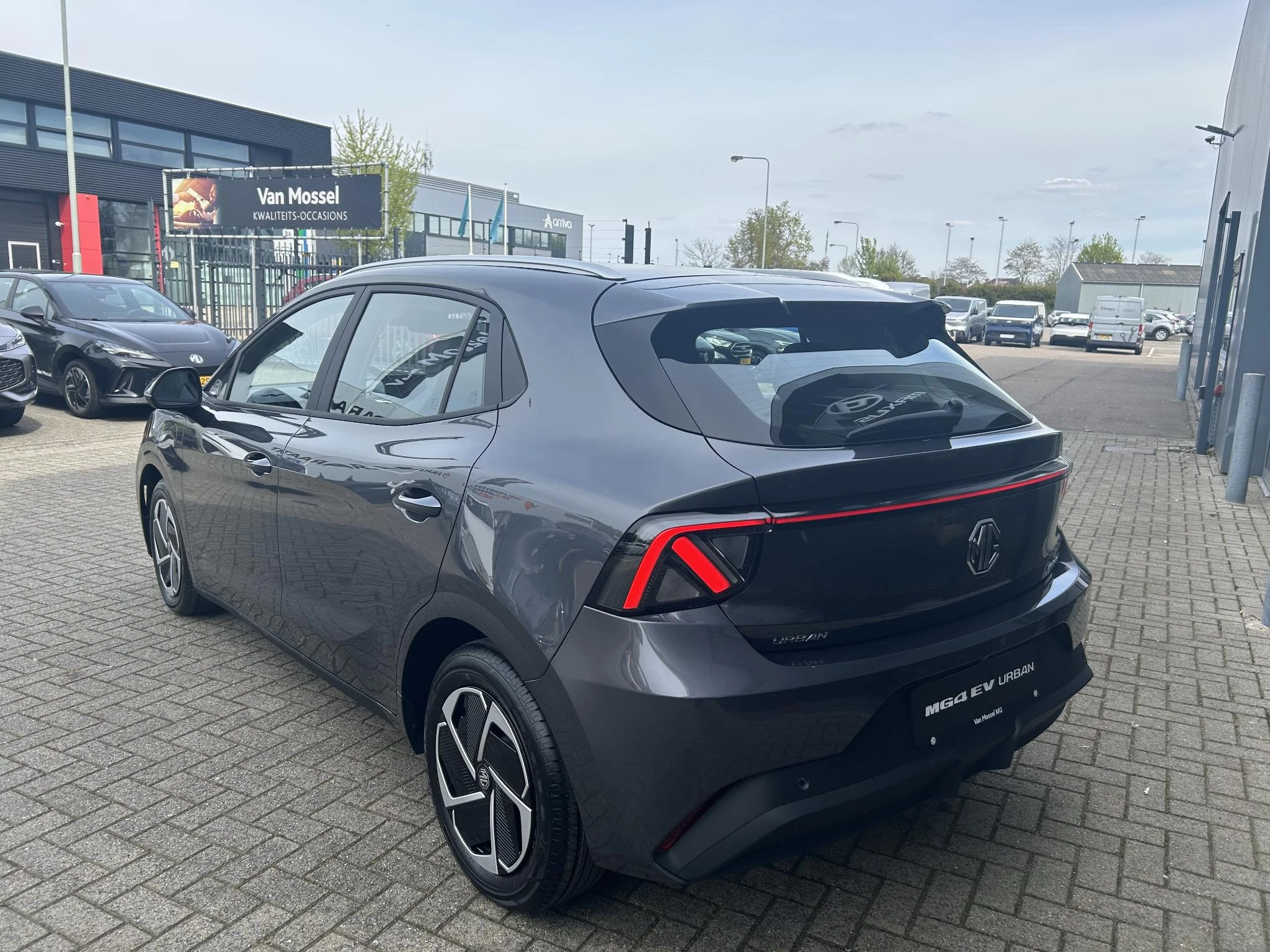 MG MG4 EV Urban