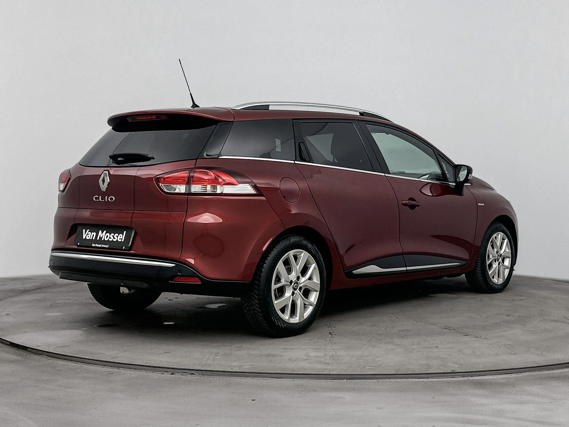 Renault-Clio-image-3