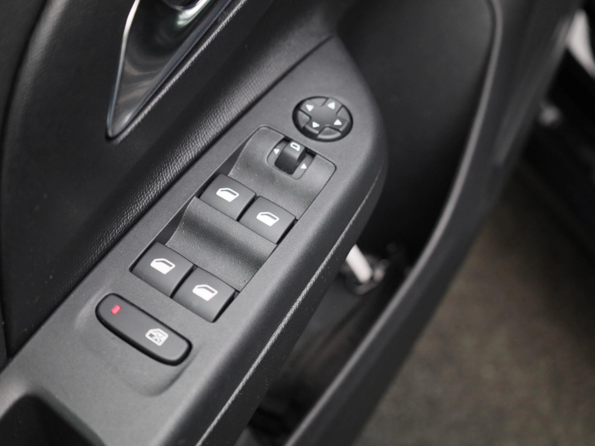 Opel-Corsa-e-image-29