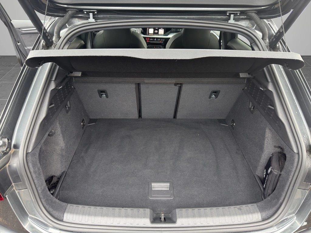 Audi A3 Sportback 35 TFSI S-Line *PANO*B&O*MATRIX*AHK*ACC*