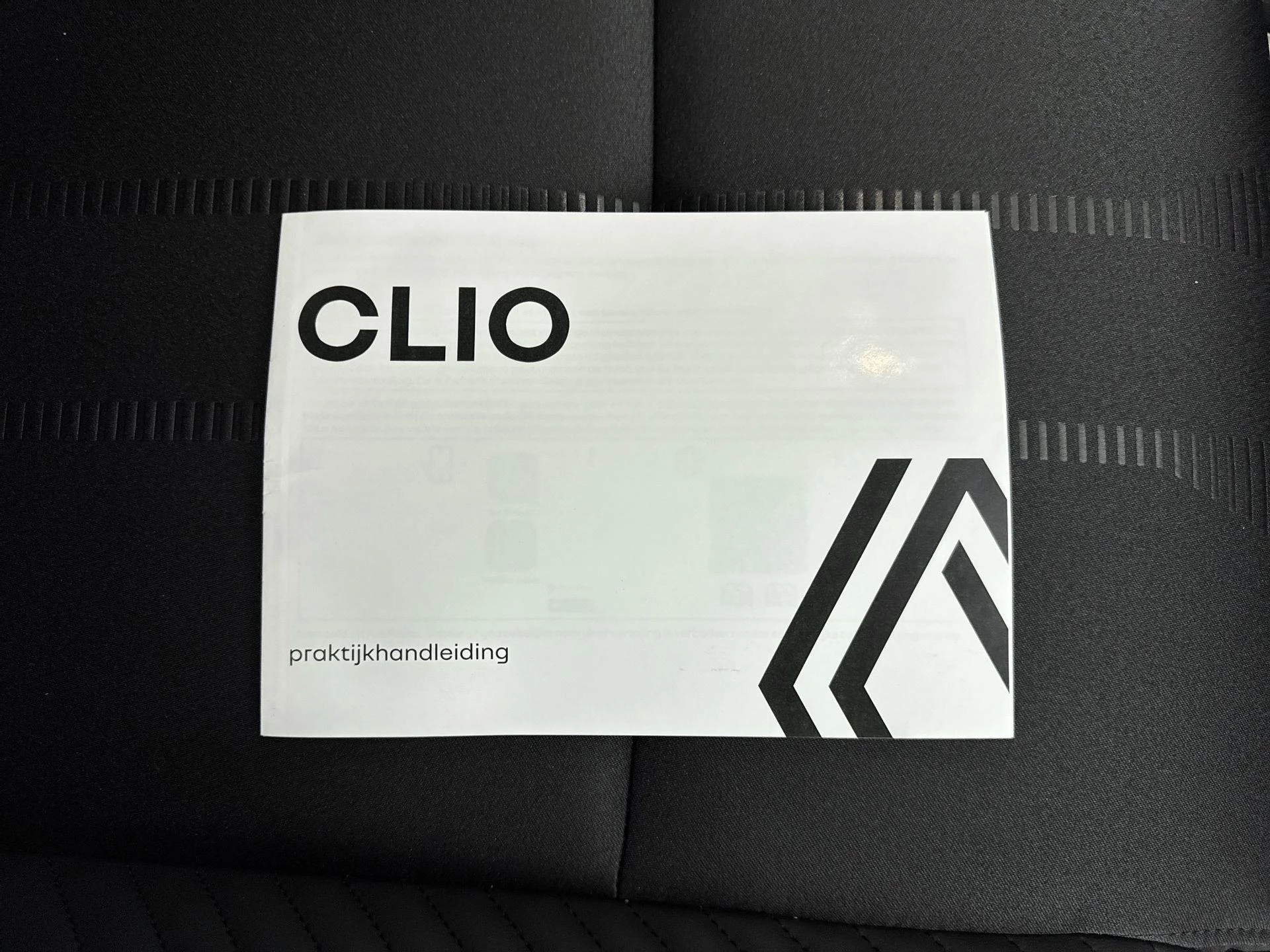 Renault-Clio-image-20