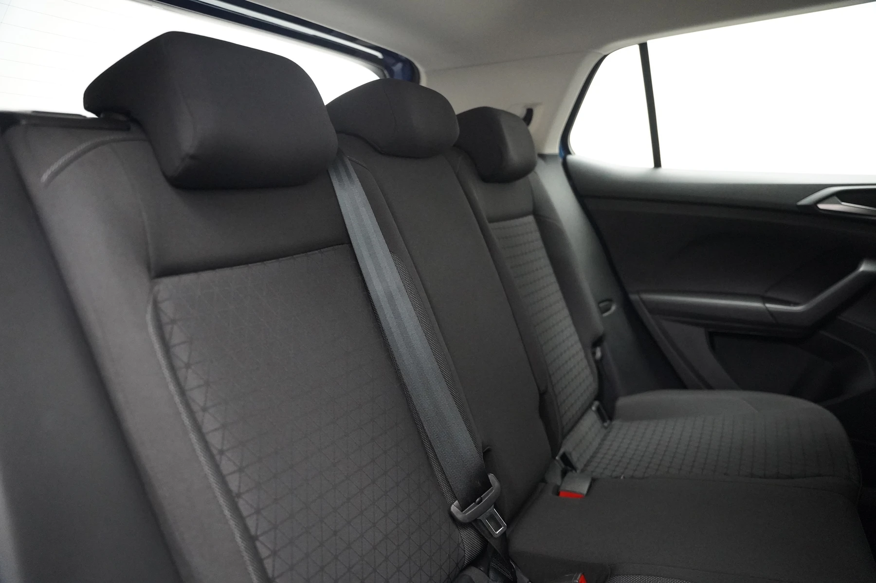 Volkswagen-T-Cross-image-11