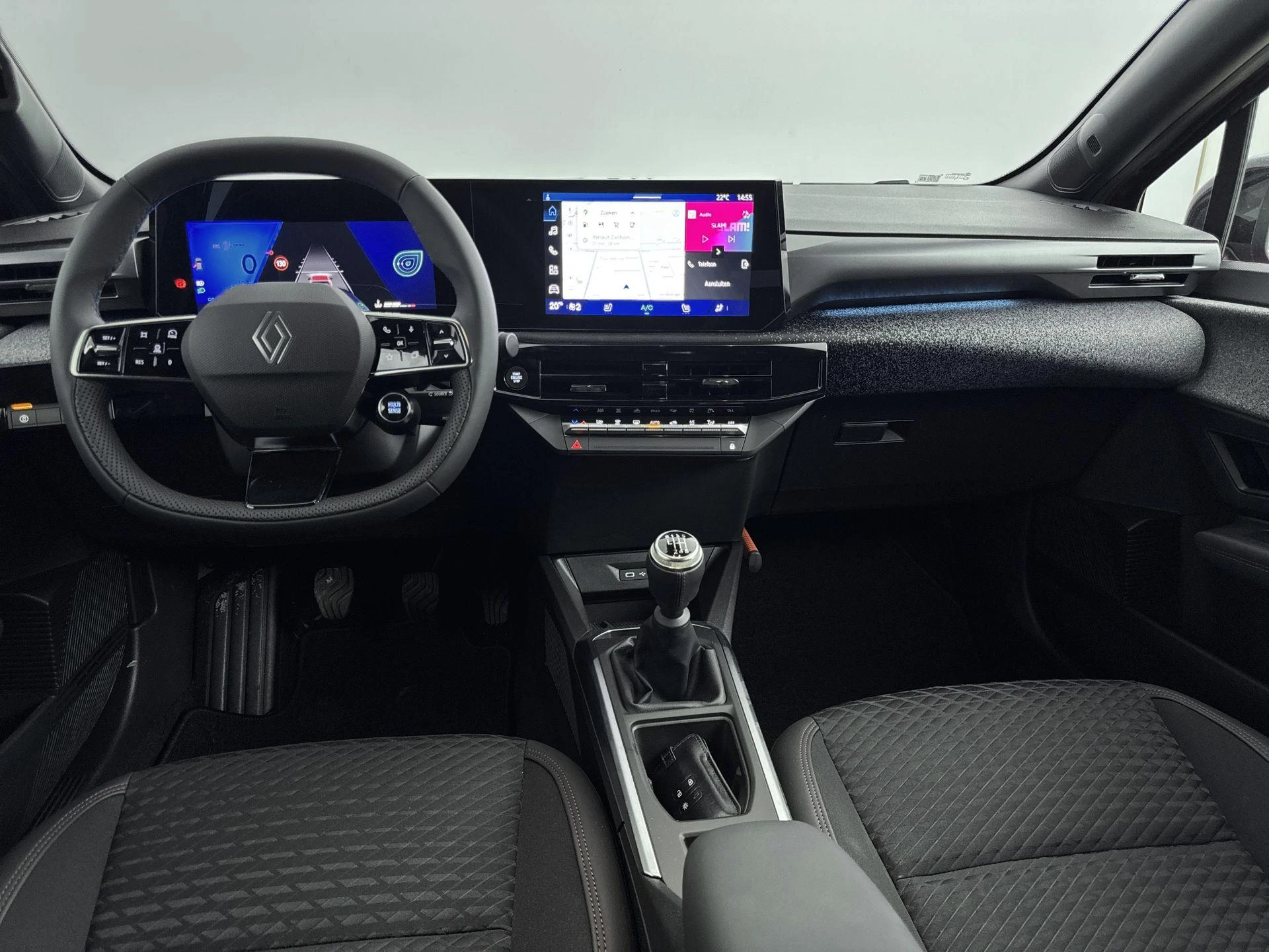 Renault-Clio-image-16