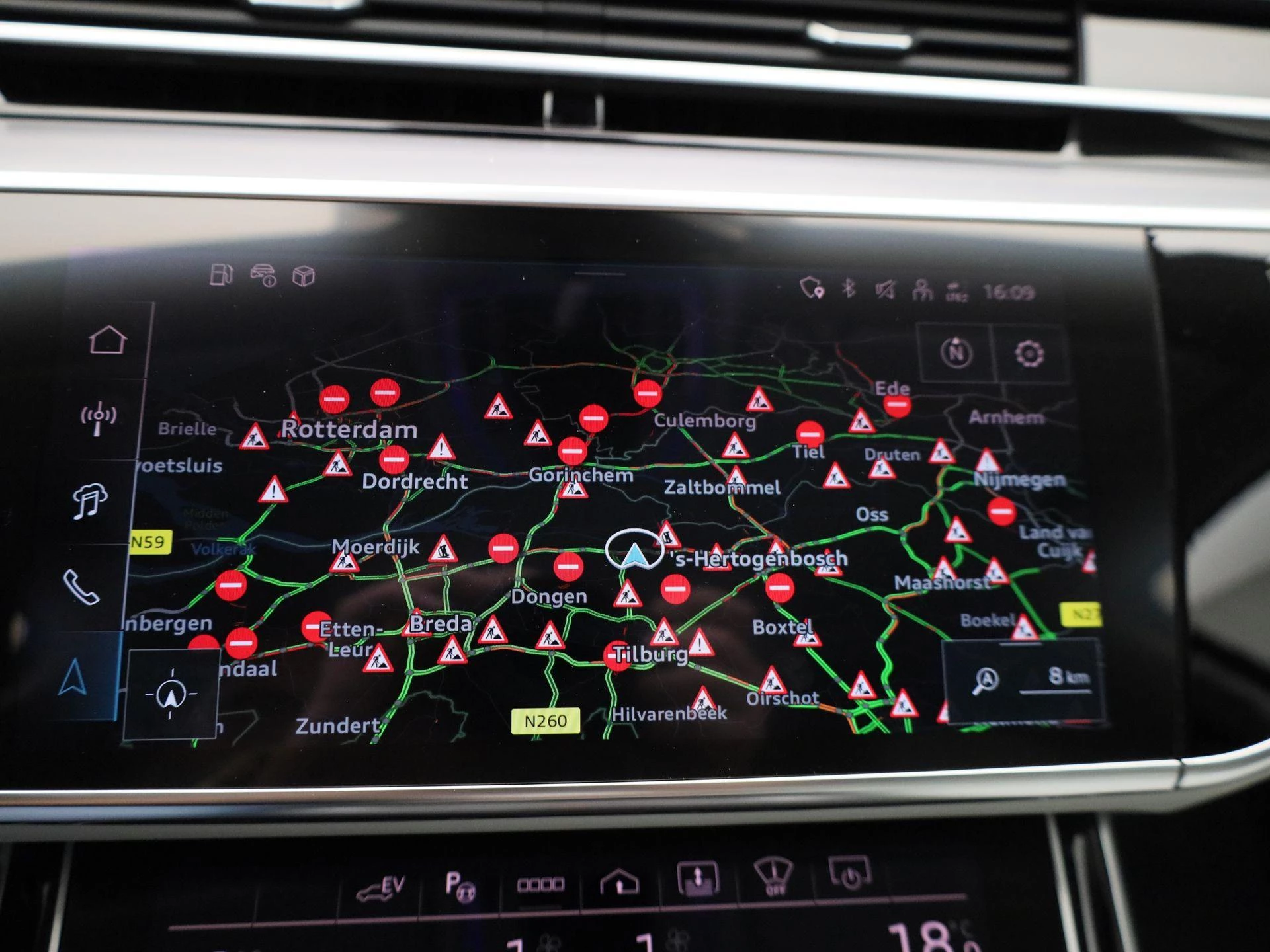 Audi A8 60 TFSI e quattro Lang