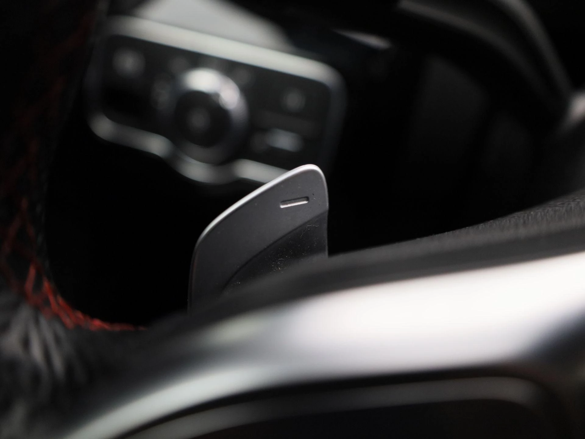 Mercedes-Benz A-Klasse 180 Aut. AMG Business Solution