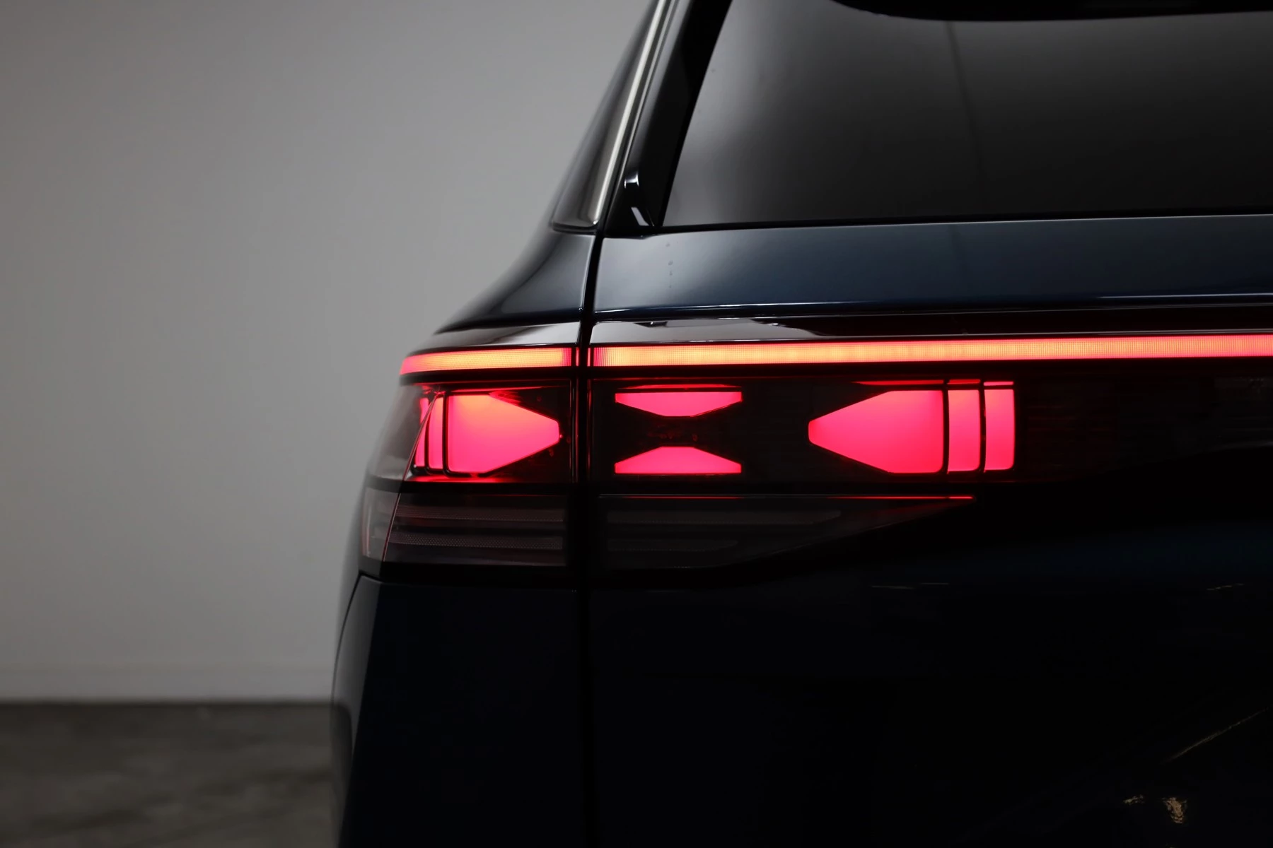 Volkswagen-Tayron-image-26