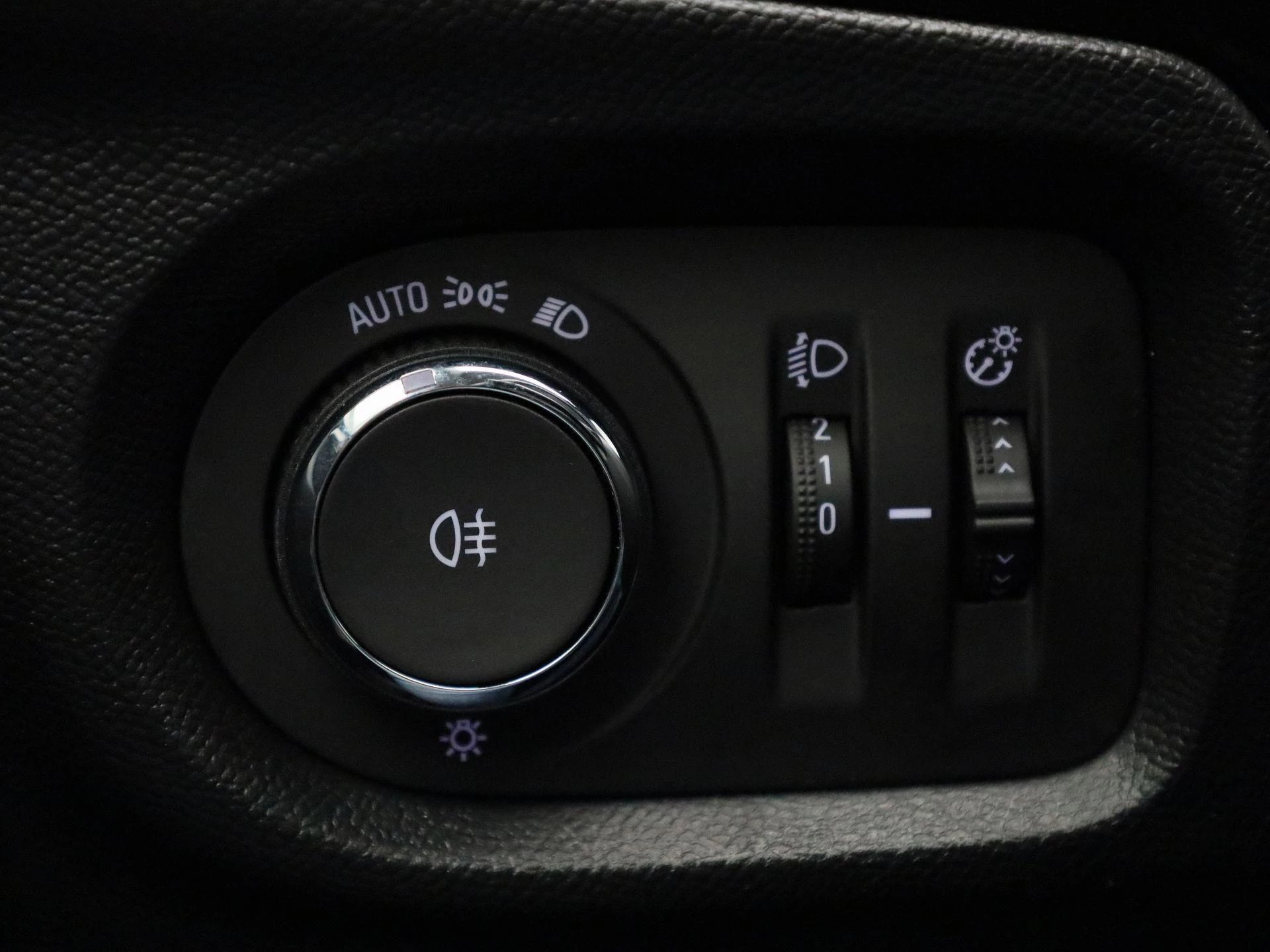Opel-Corsa-image-21