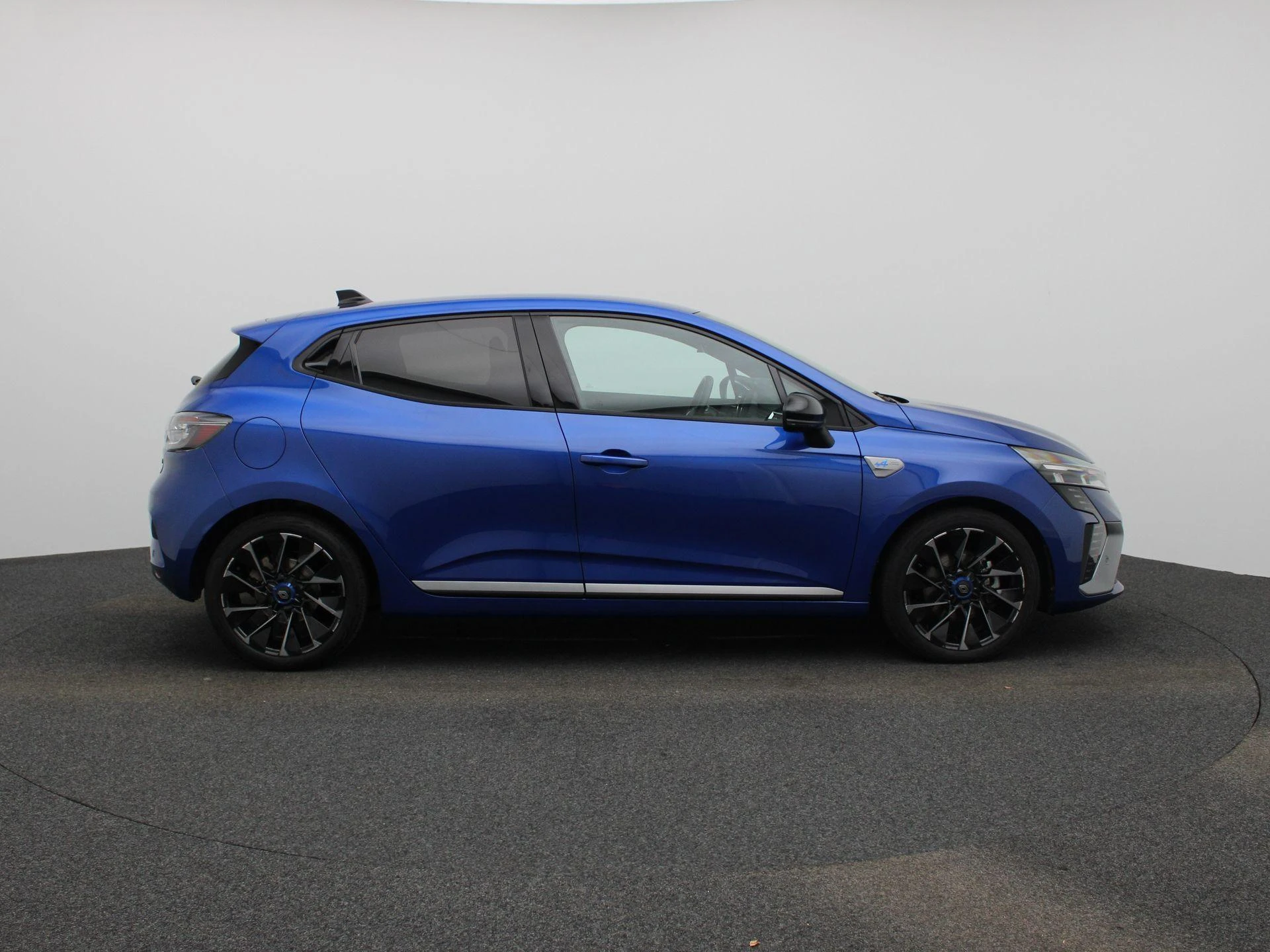 Renault-Clio-image-5