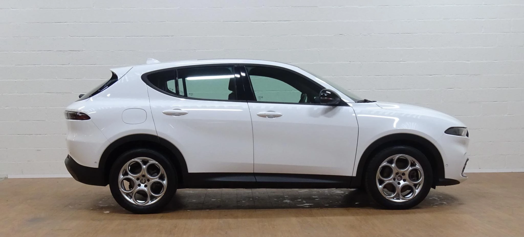 Alfa Romeo Tonale 1.5T Hybrid Sprint+leder+gps+camera+pano
