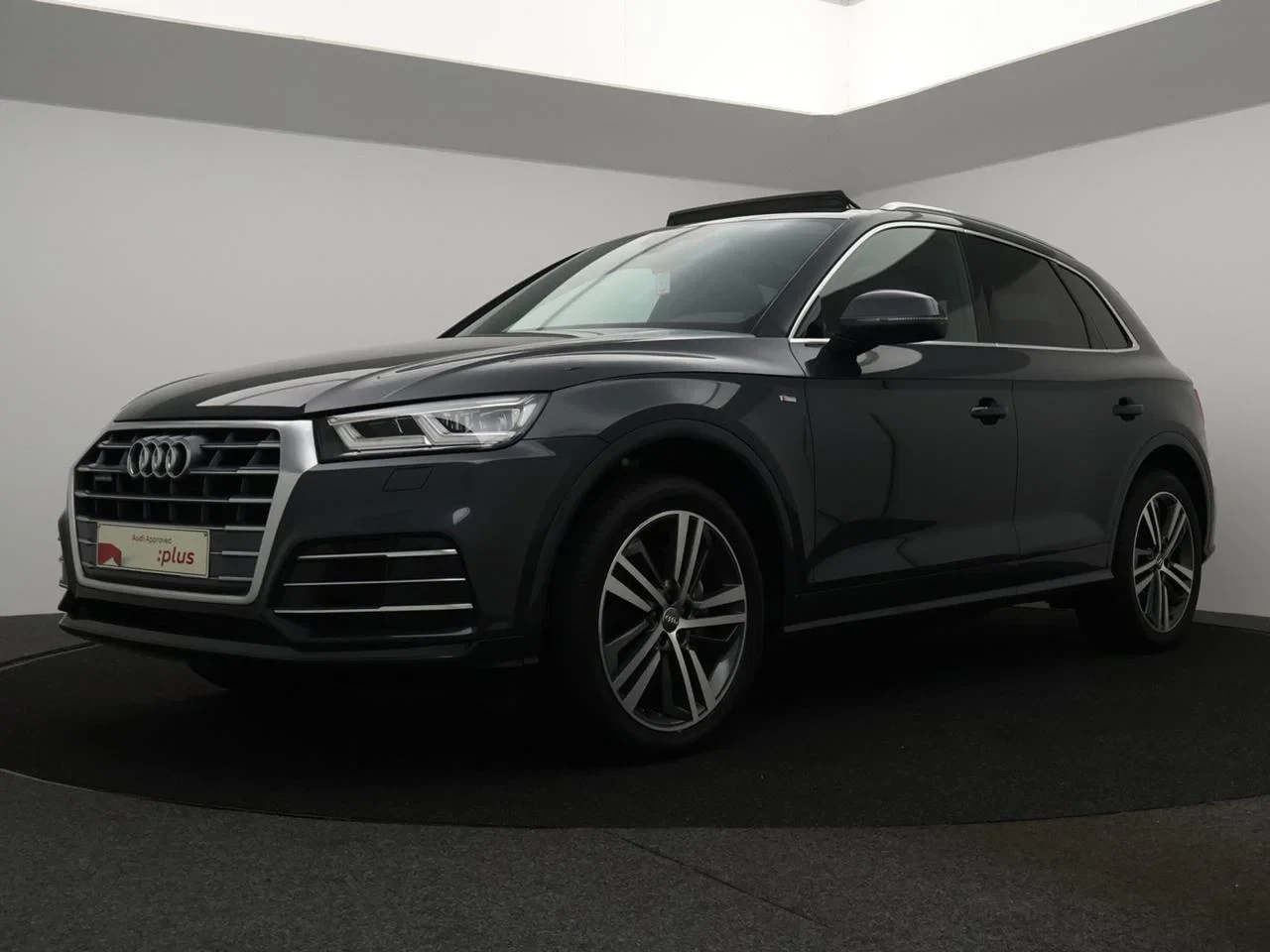 Audi-Q5-image-0