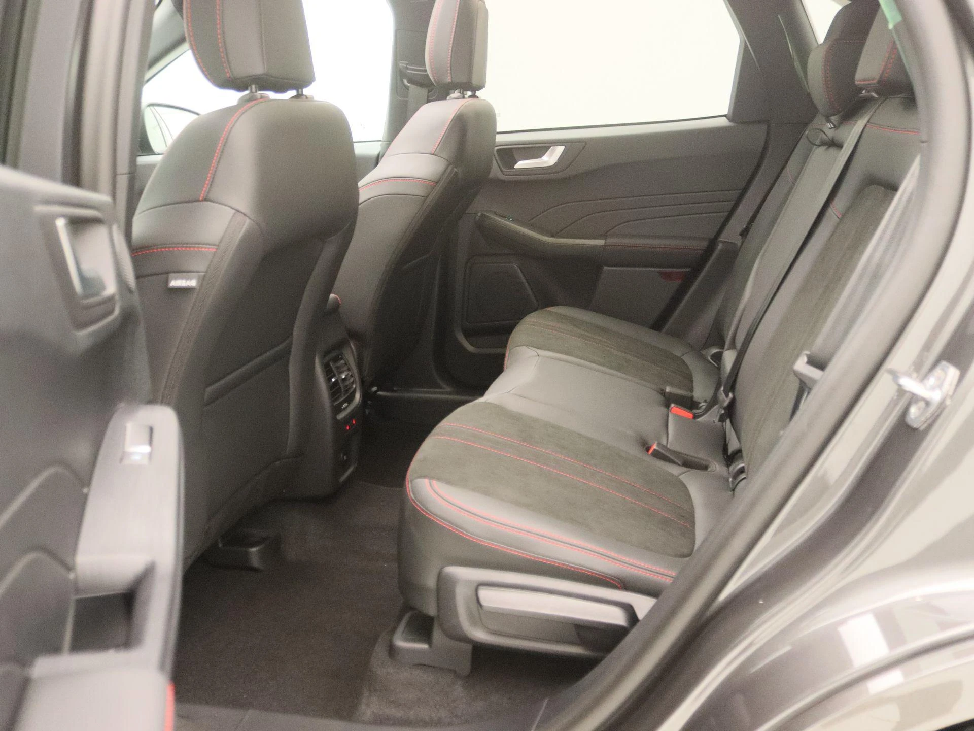 Ford-Kuga-image-12