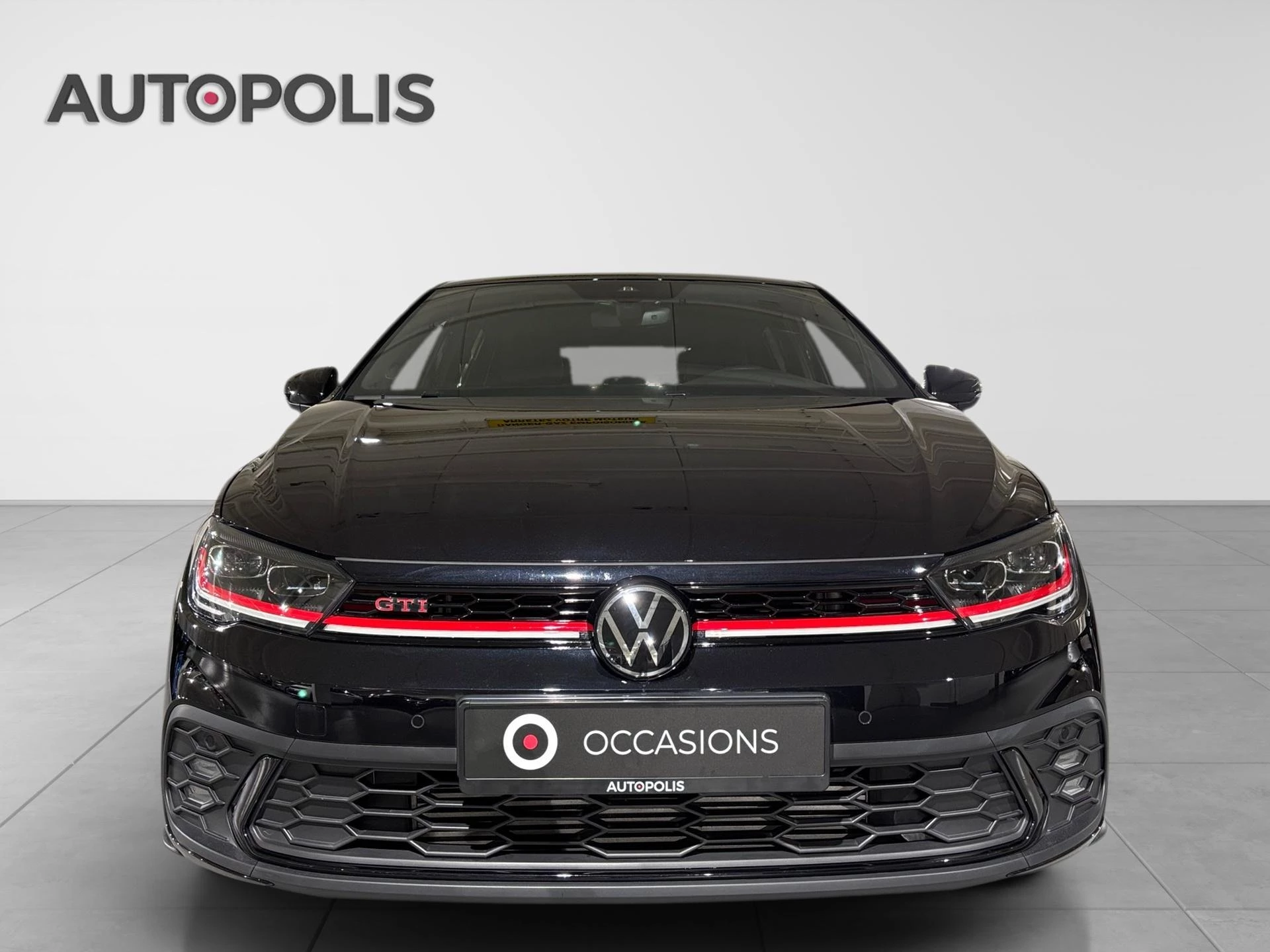 Volkswagen-Polo-image-13