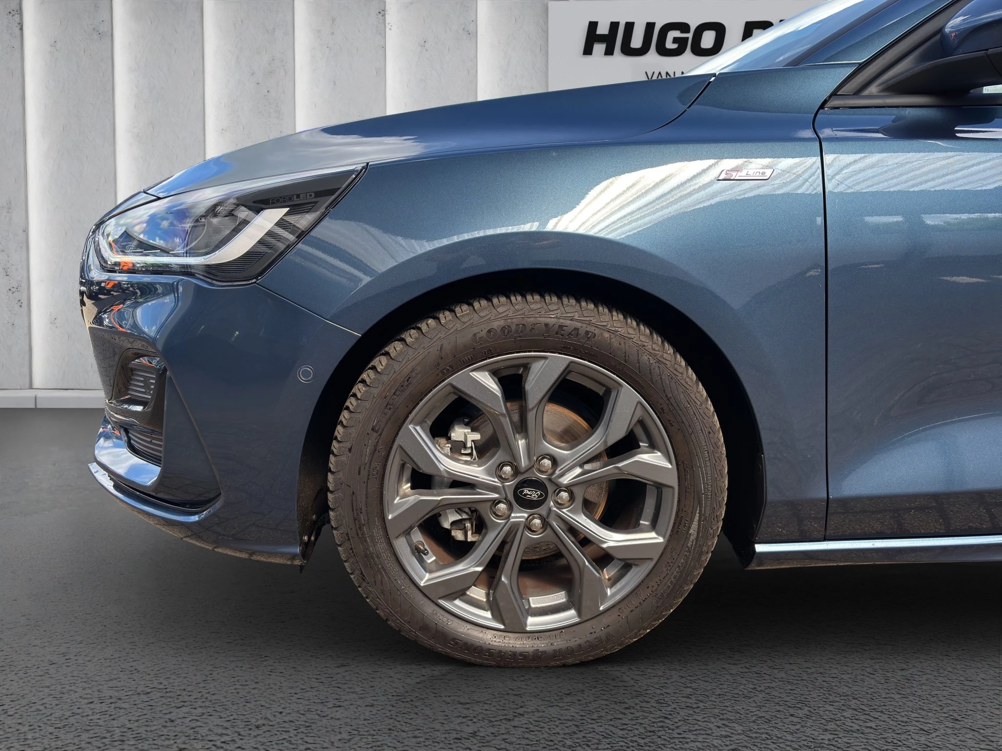 Ford Focus ST-Line X Turnier Aut.*AHK*ACC*HUD*KAM*NAVI*WINTER-PKT.