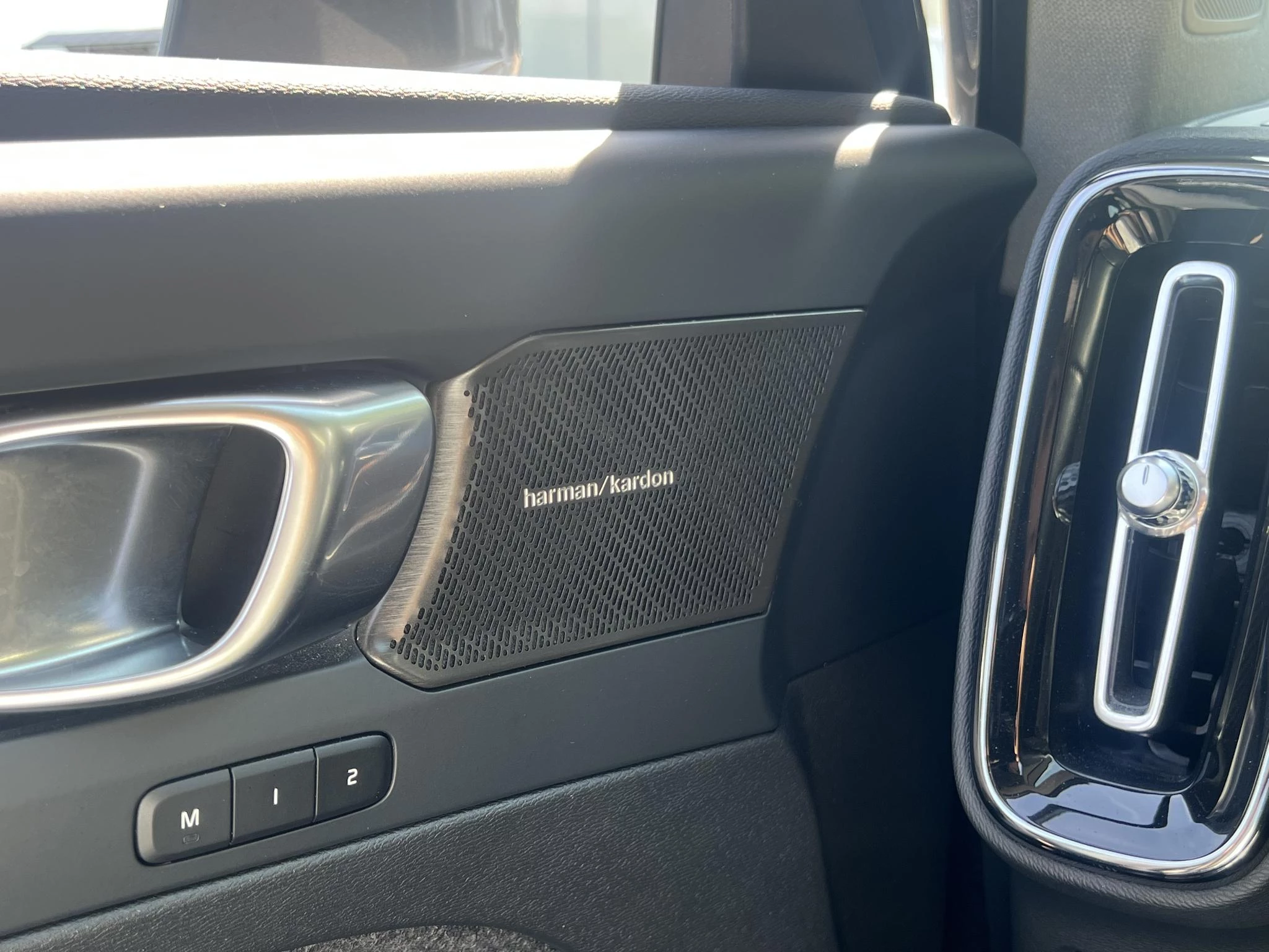 Volvo-XC40-image-30