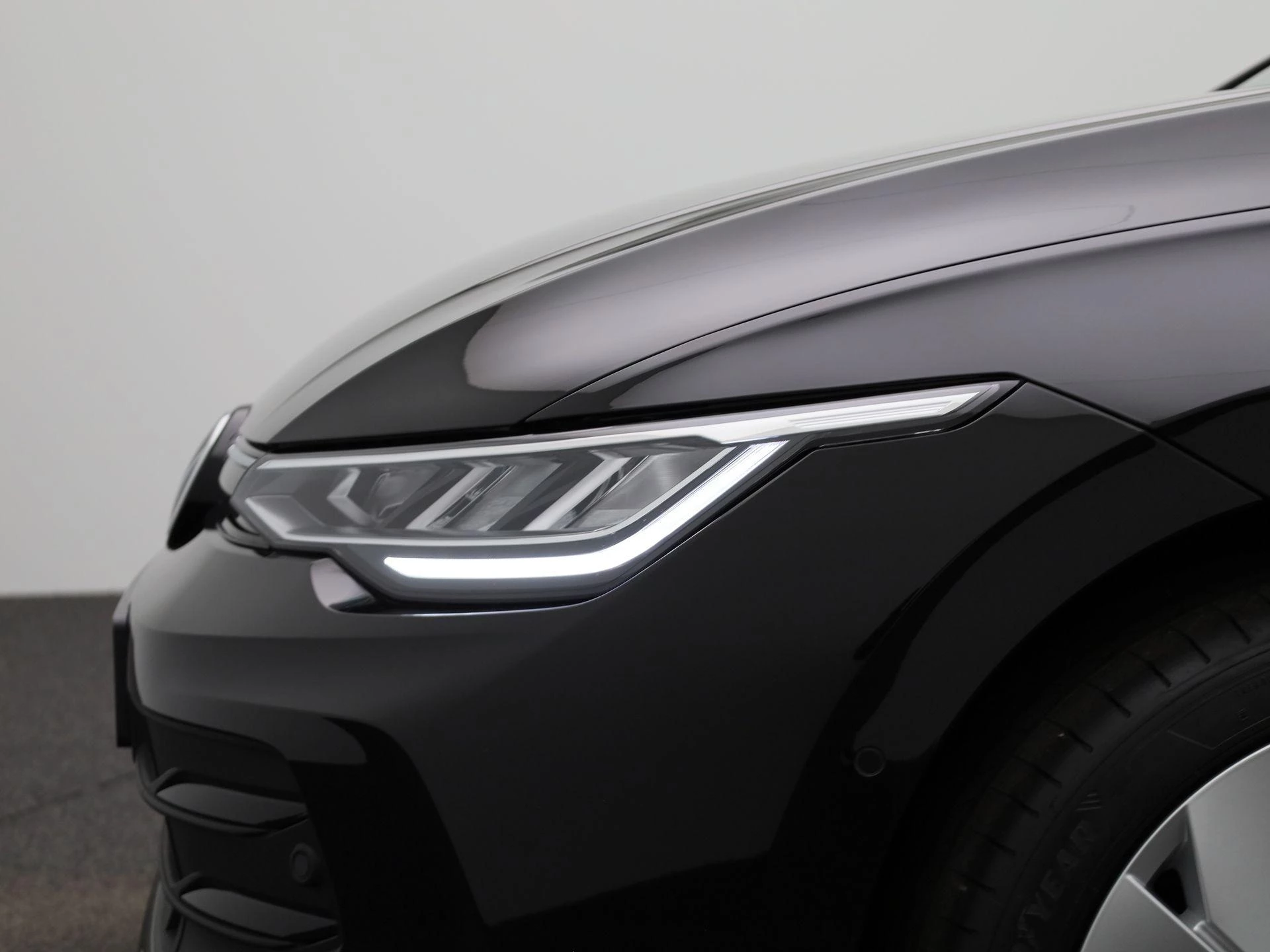 Volkswagen-Golf-image-15