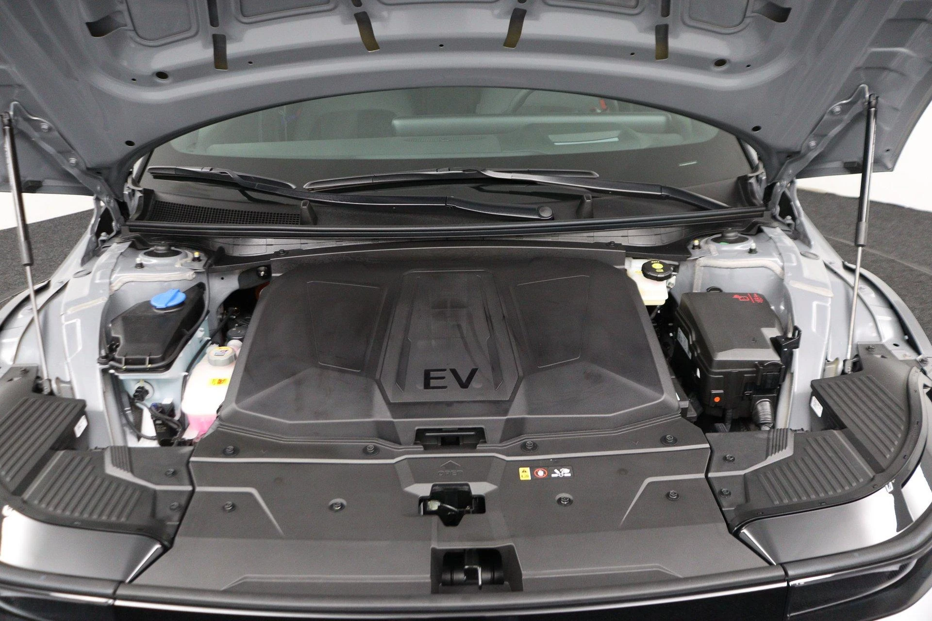 Hyundai-IONIQ 5-image-34