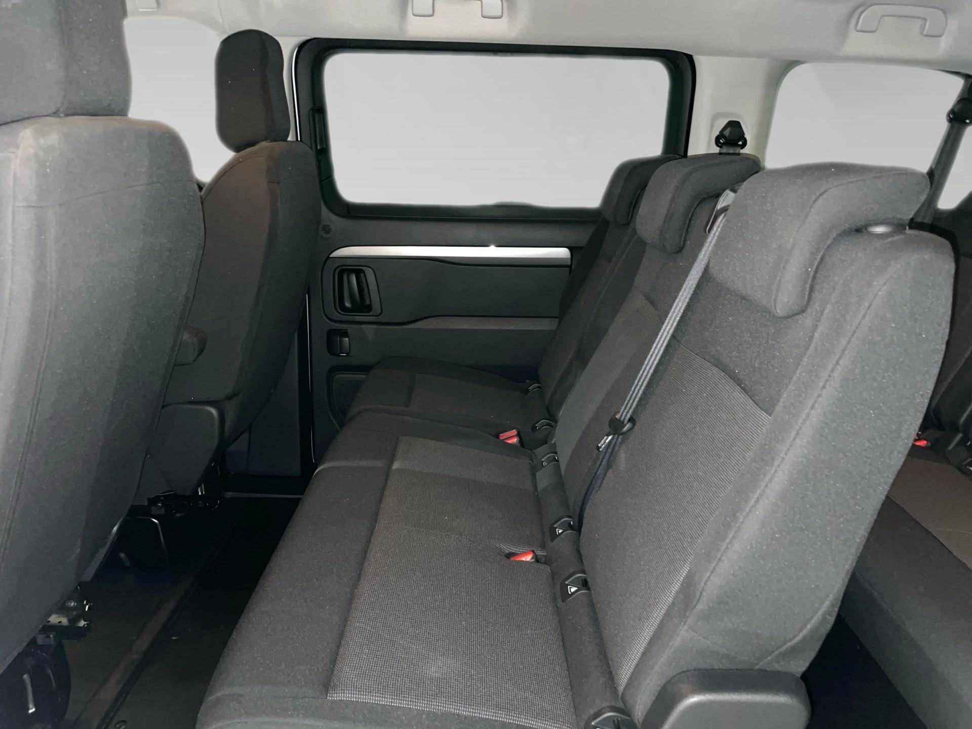 Peugeot Traveller 2.0 BlueHDi 130kW EAT8