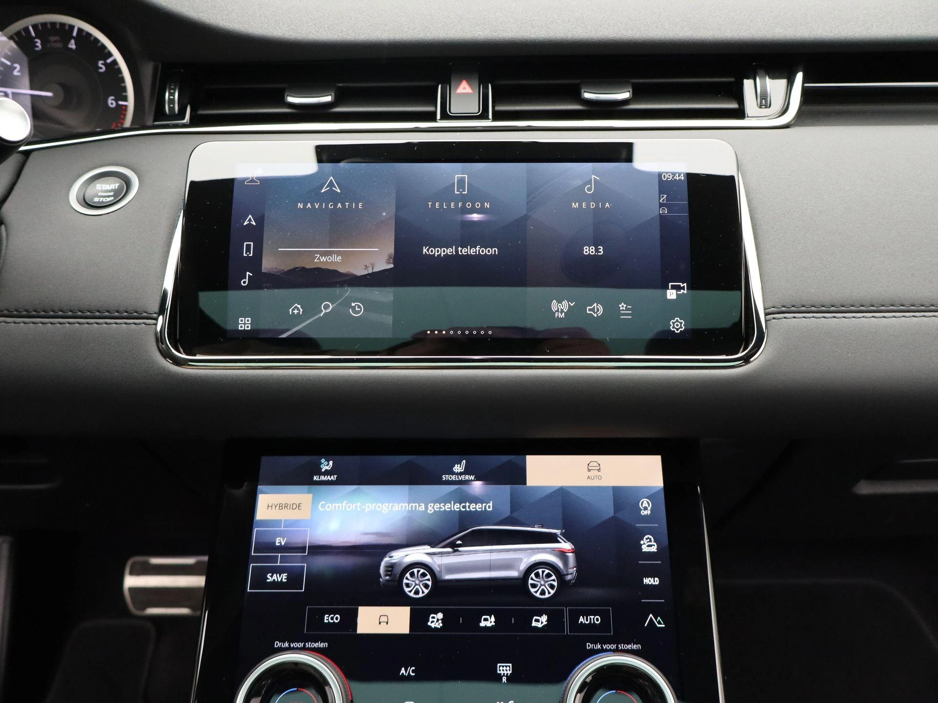 Land Rover-Range Rover Evoque-image-8