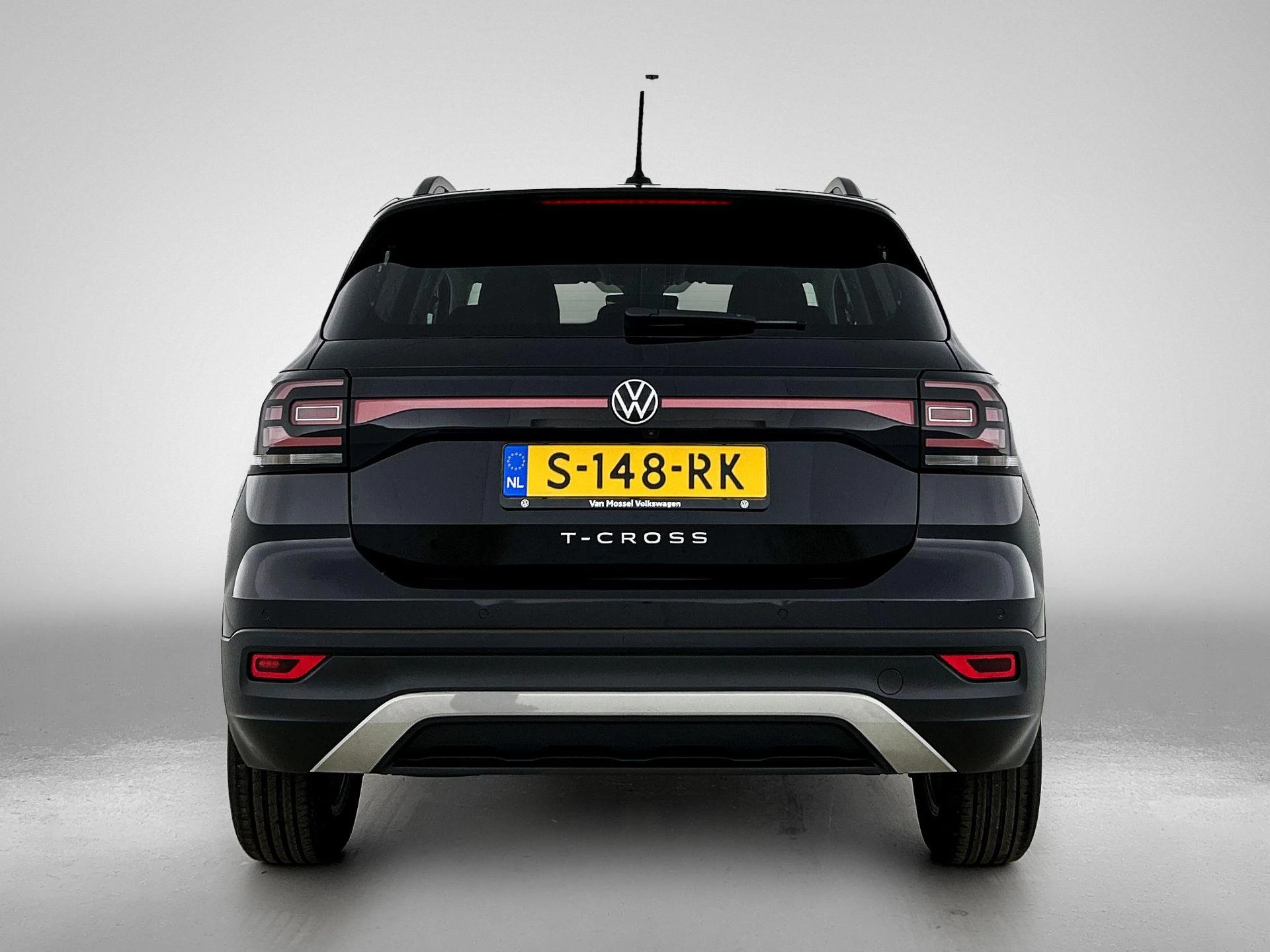 Volkswagen-T-Cross-image-2
