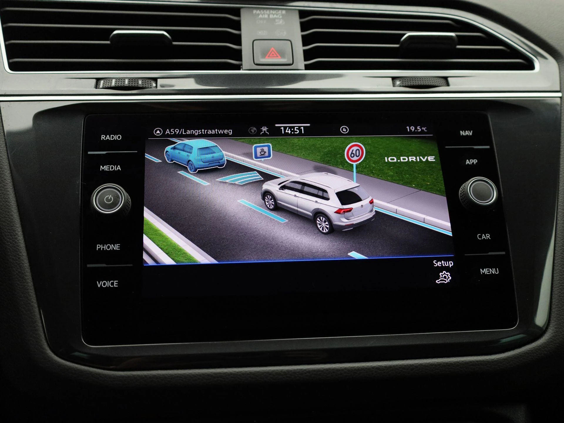 Volkswagen-Tiguan-image-32