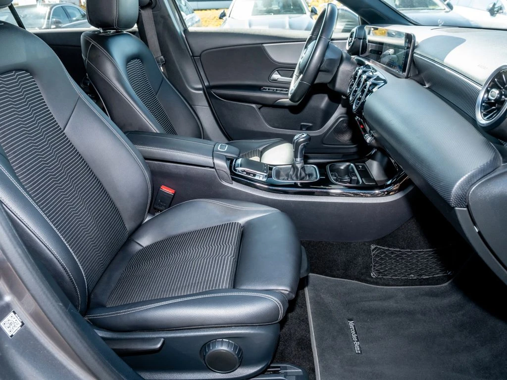 Mercedes-Benz-A-Klasse 200-image-10