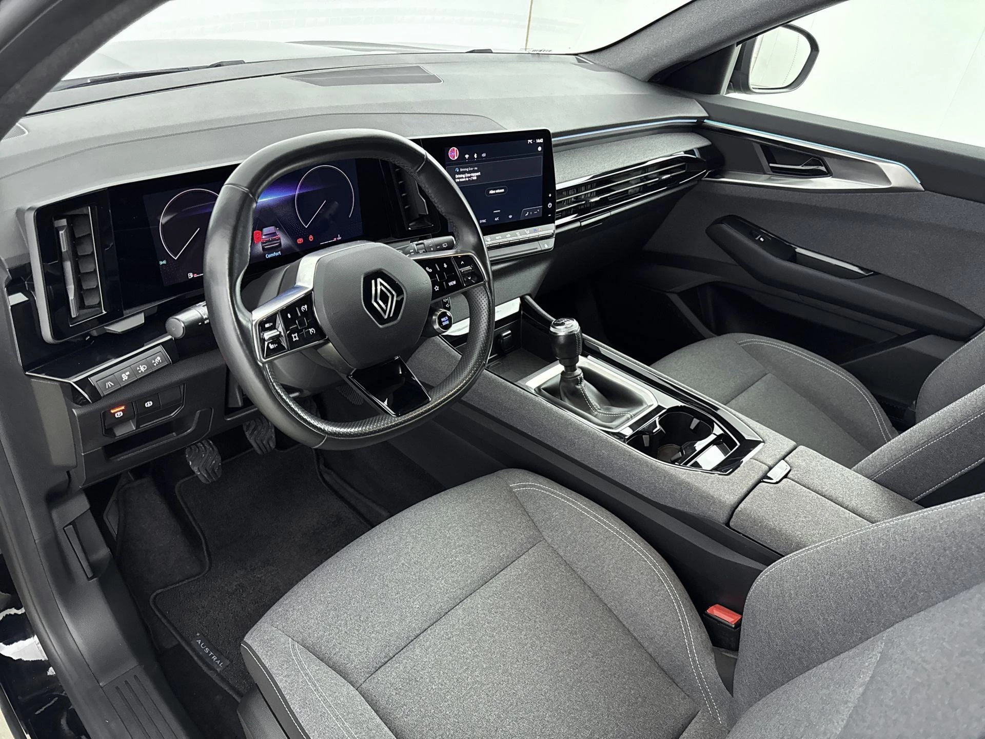 Renault-Austral-image-16
