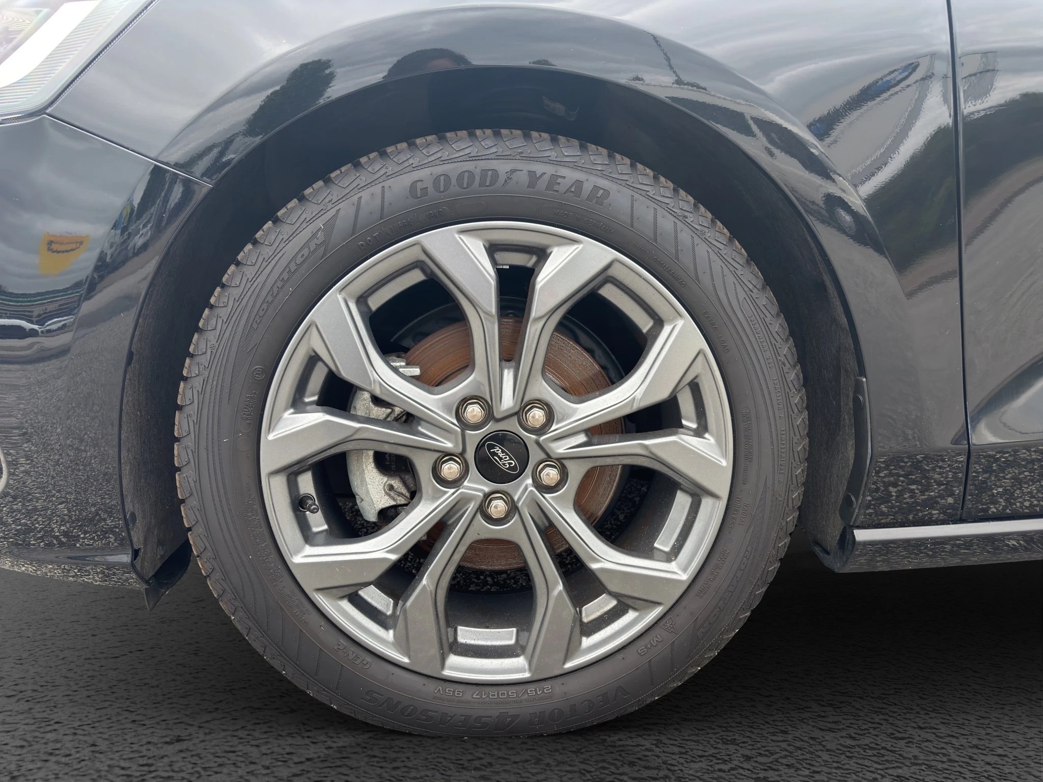 Ford Focus ST-Line Turnier Aut.*ACC*KAM*NAVI*LED*WINTER-PKT.