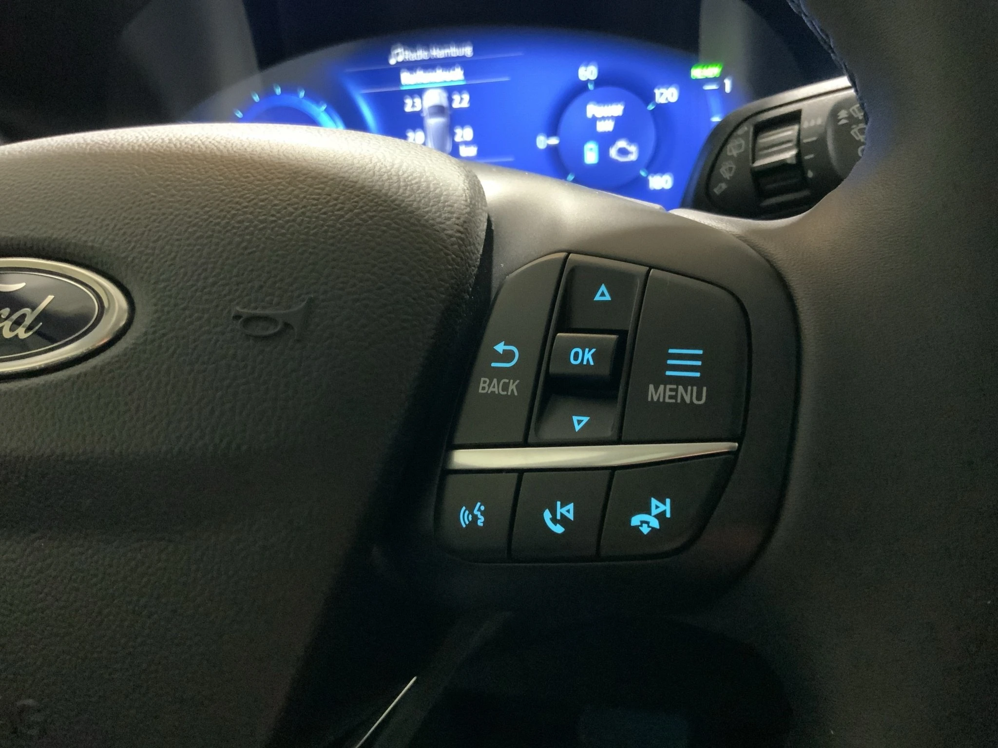 Ford-Kuga-image-18