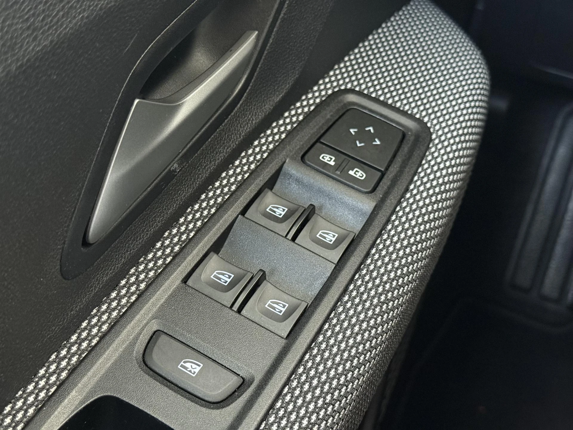 Dacia-Jogger-image-24
