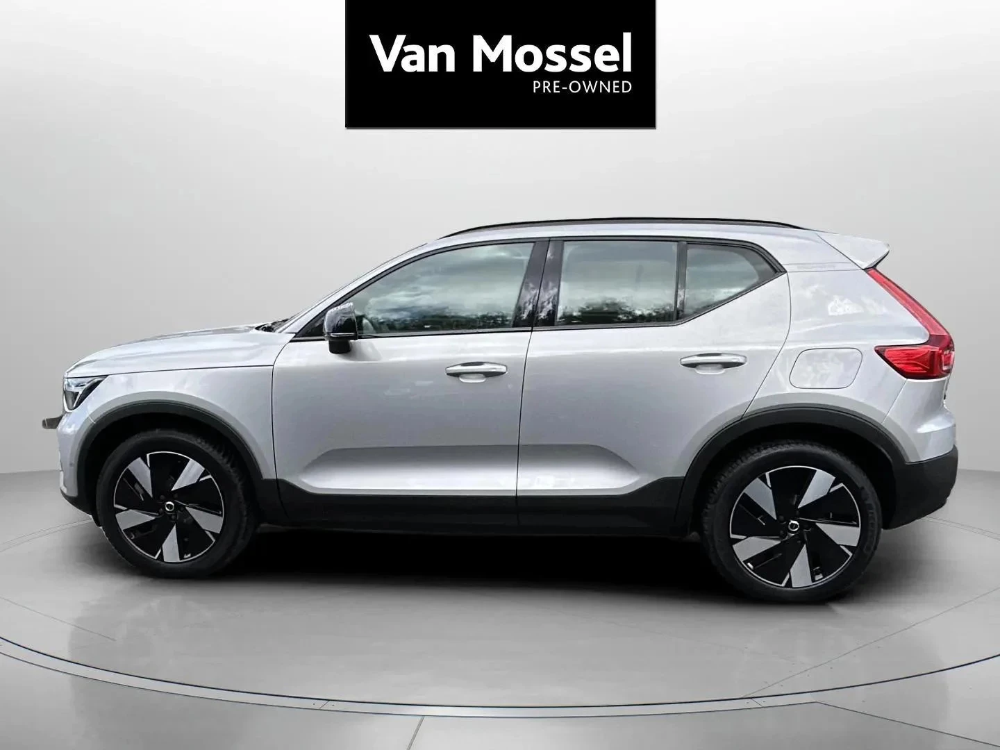 Volvo-XC40-image-7