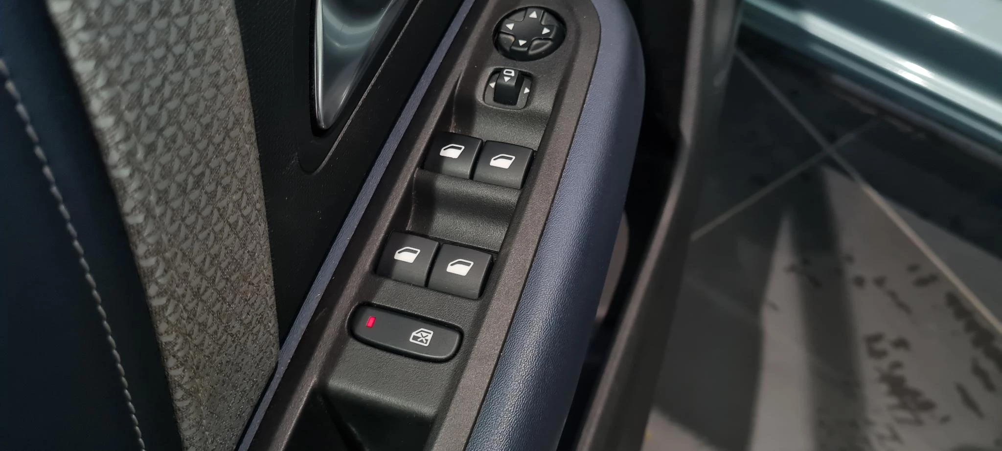 Citroën-ë-C4-image-18