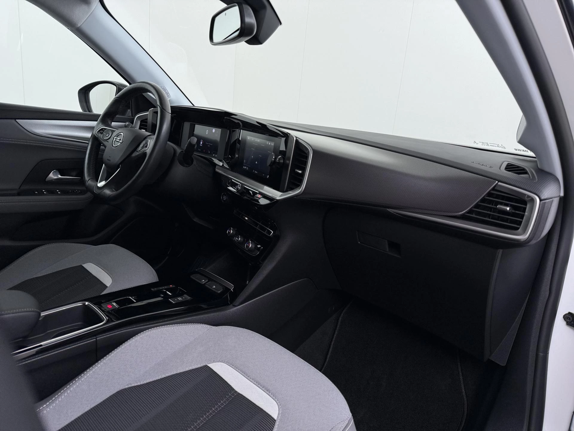 Opel-Mokka-e-image-27