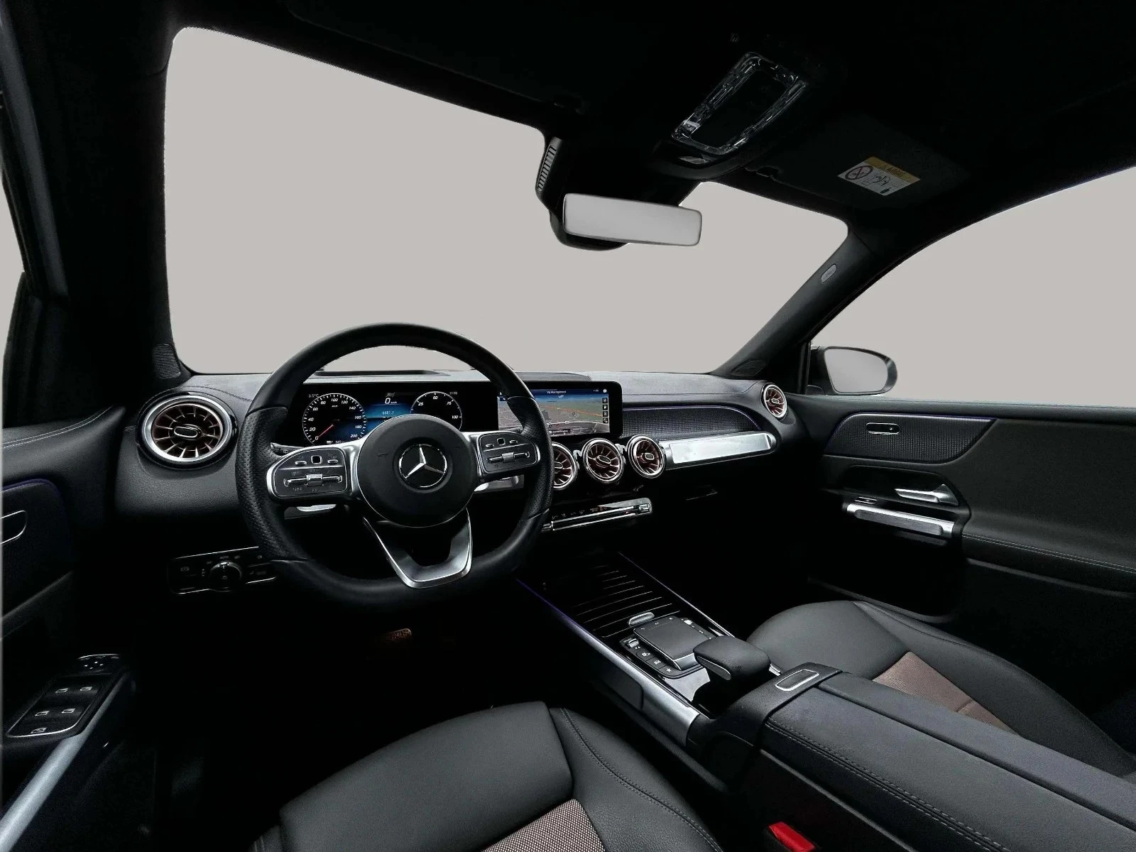 Mercedes-Benz-EQB-image-15