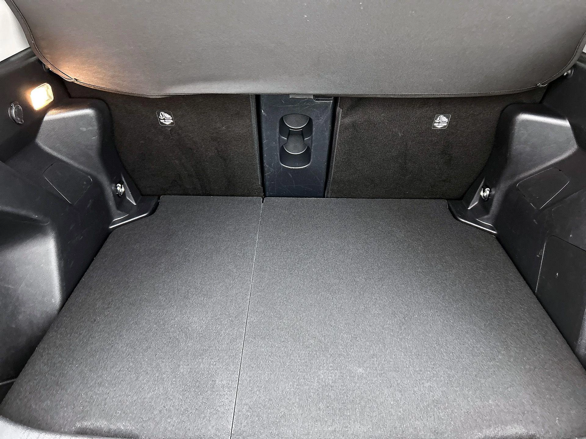 Toyota-Yaris Cross-image-13