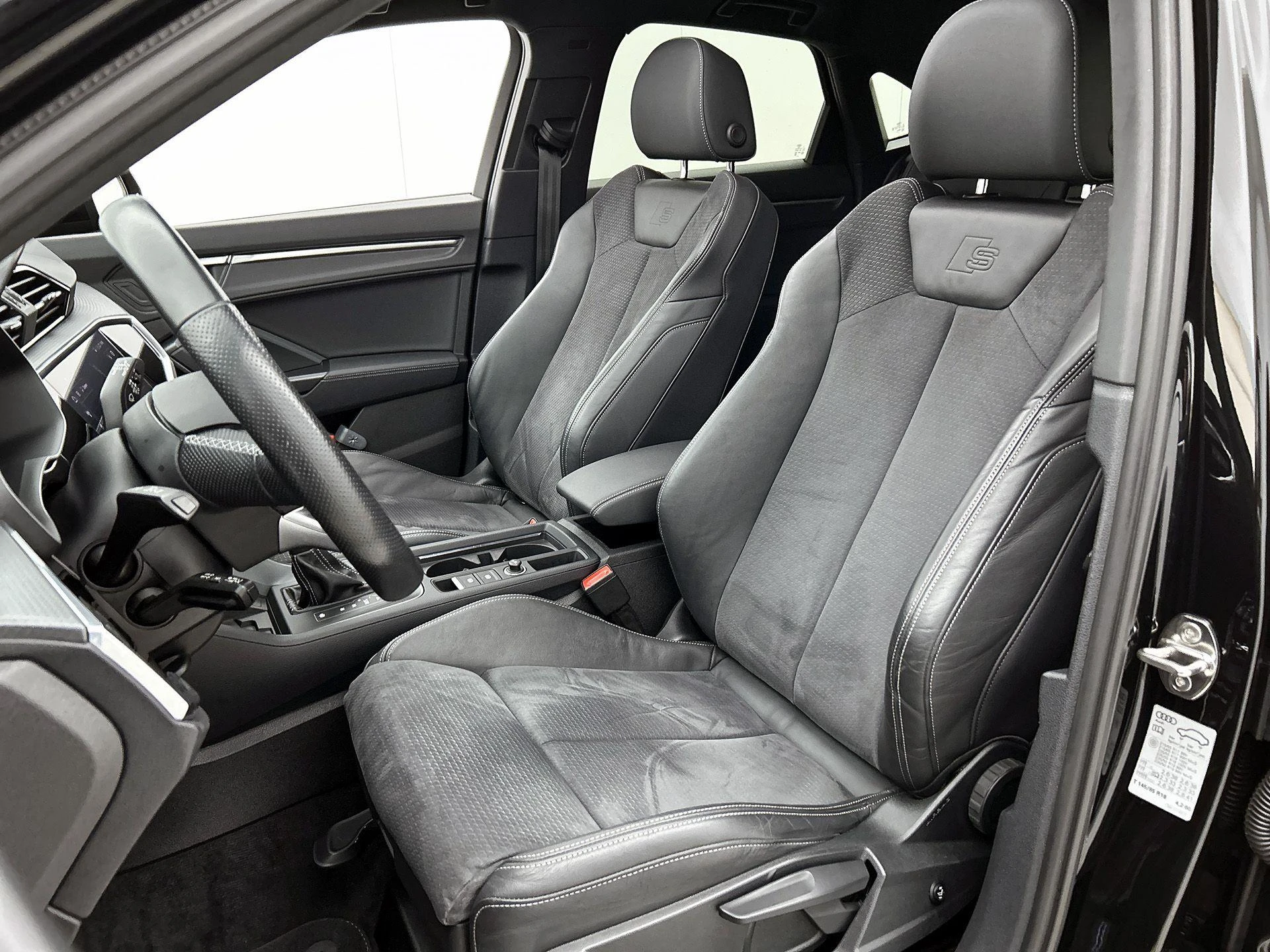 Audi-Q3-image-43